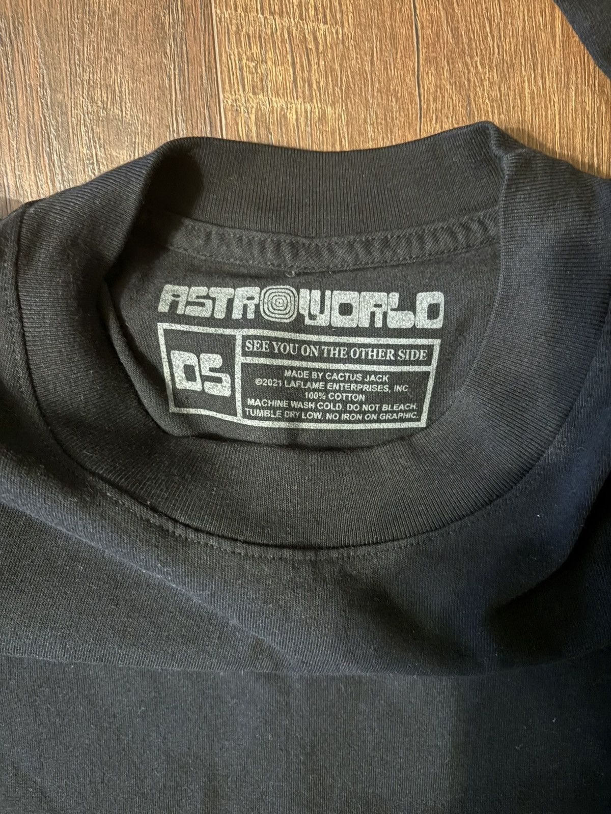 Travis Scott VIP 2021 astro world shirt Size US XL / EU 56 / 4 - 3 Thumbnail