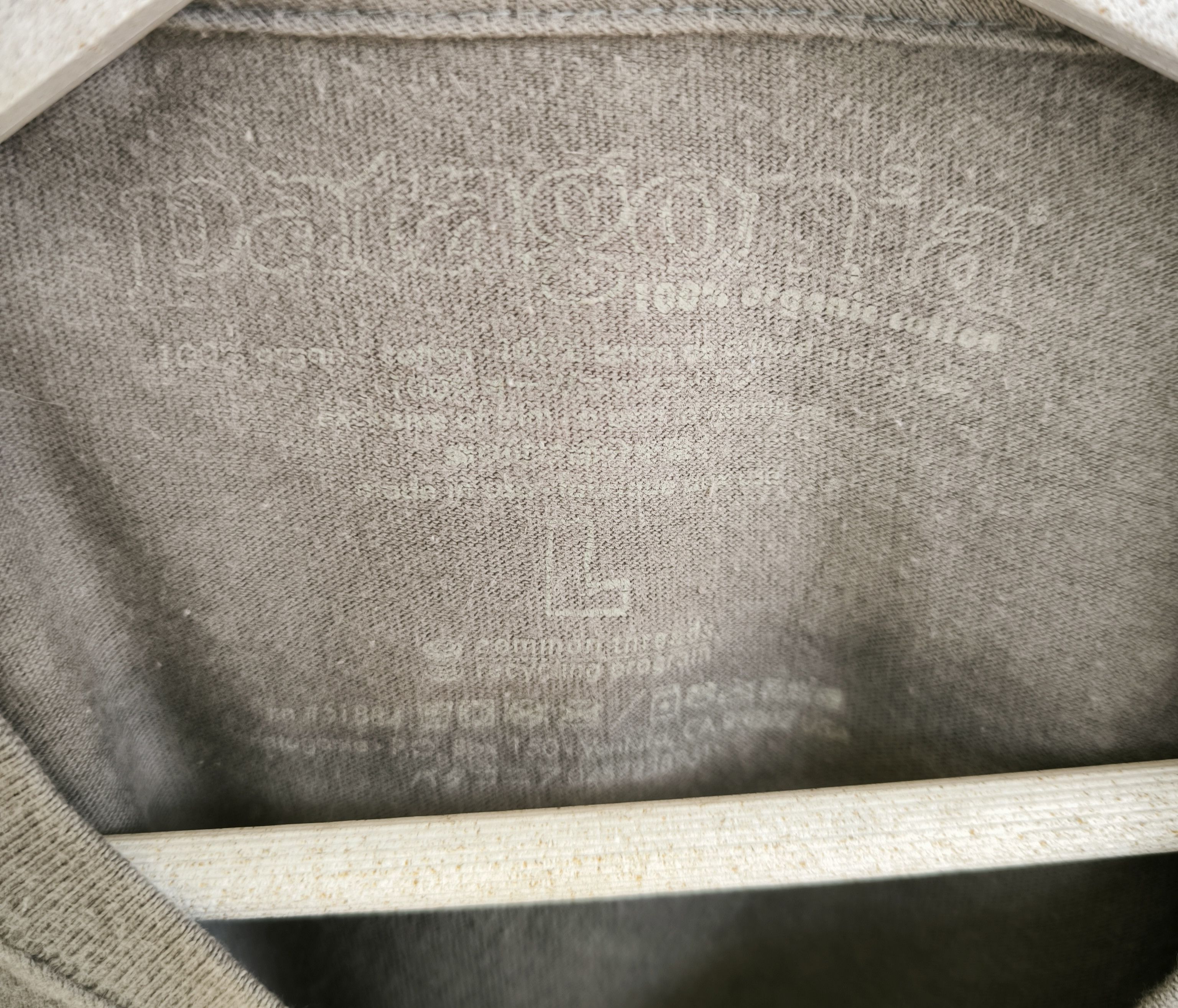 Patagonia PATAGONIA "Vote The Environment" organic cotton tee Size US L / EU 52-54 / 3 - 3 Thumbnail