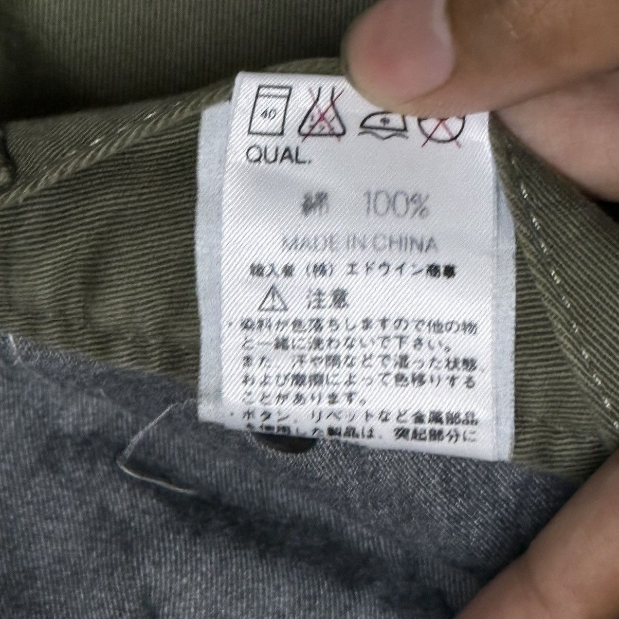 Carhartt × Vintage Carhartt Cargo Short Pants Size US 27 - 10 Thumbnail
