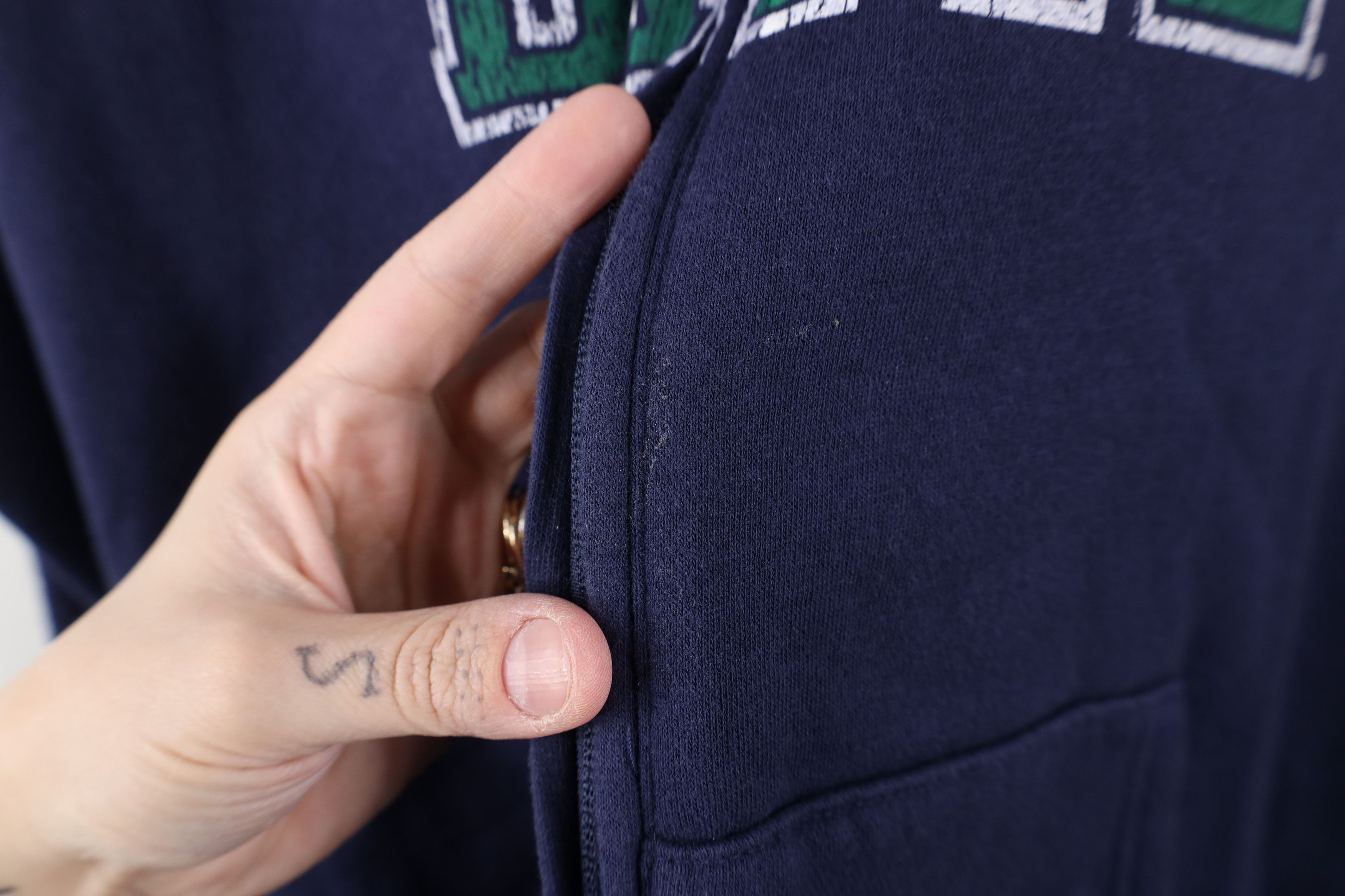 Under Armour × Vintage Under Armour Spell Out Notre Dame University Full Zip Hoodie Size US L / EU 52-54 / 3 - 6 Thumbnail