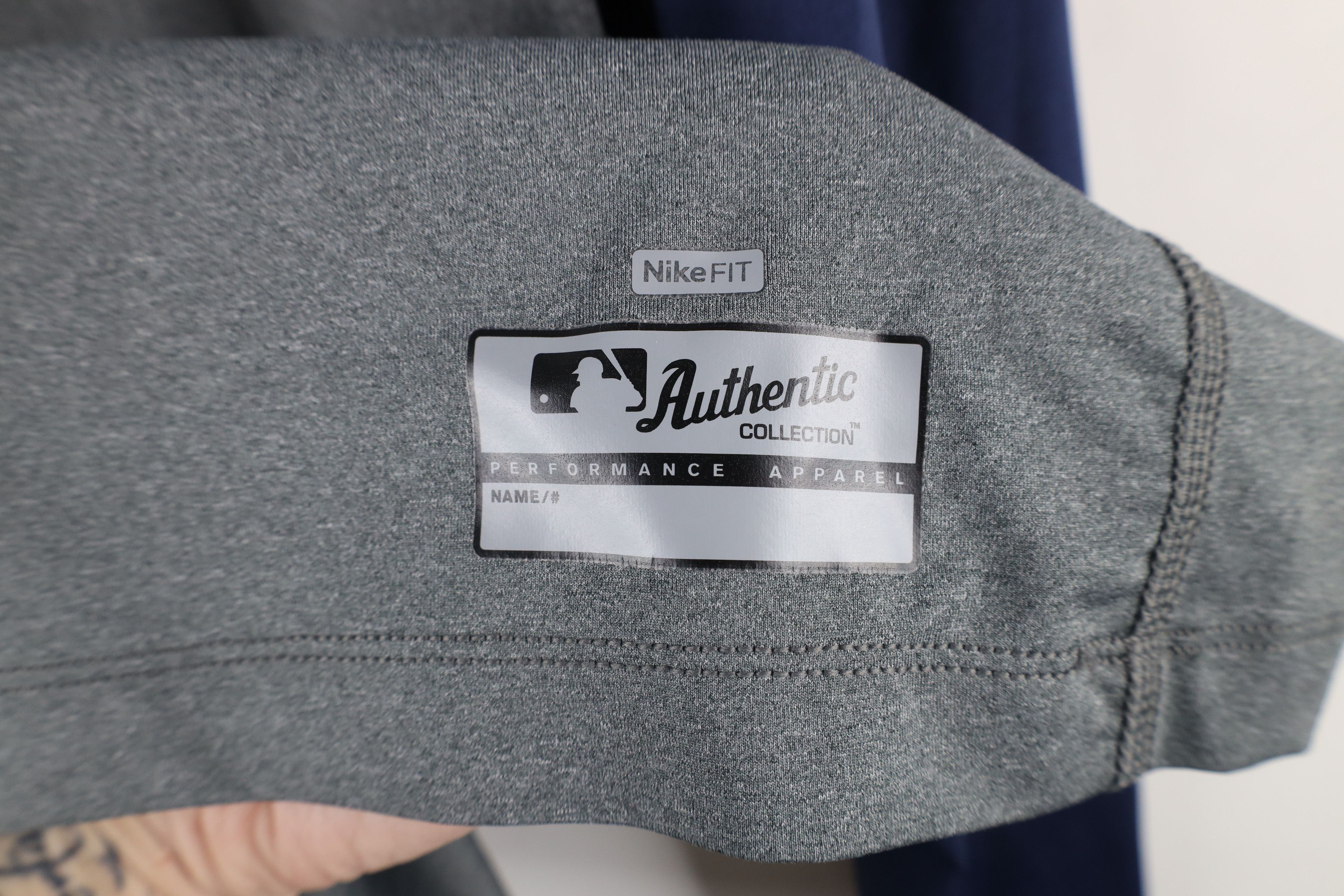 Nike × Vintage Nike Pro Detroit Tigers Baseball Old English D T-Shirt Gray Size US XL / EU 56 / 4 - 7 Thumbnail