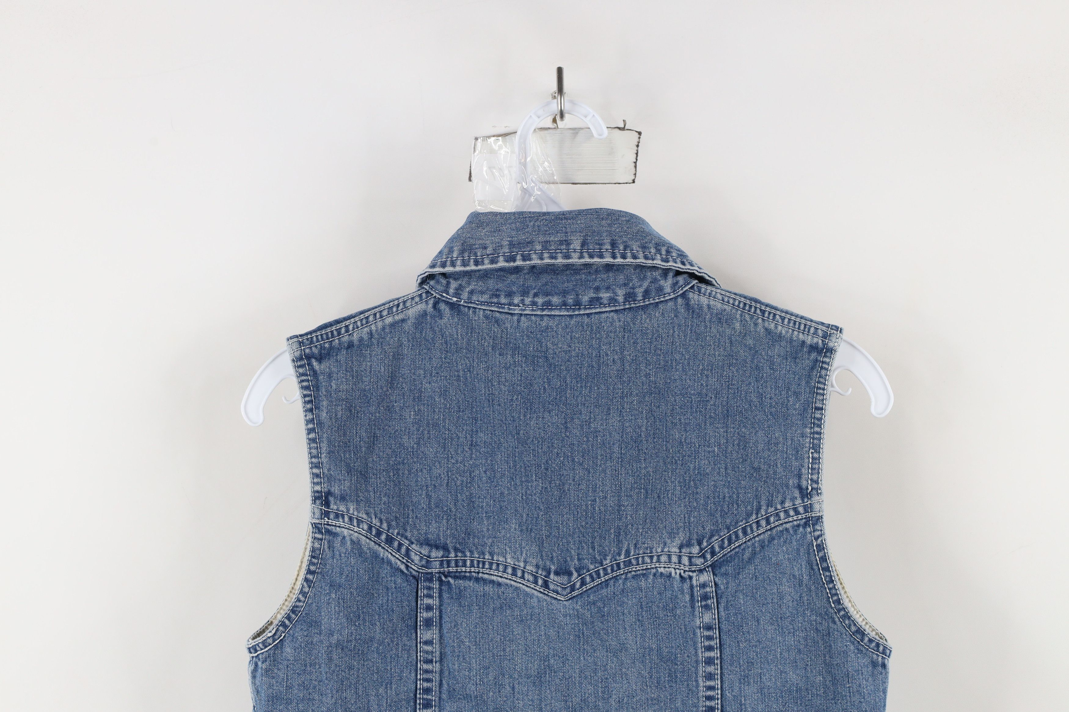 DKNY × Vintage Vintage 90s DKNY Western Denim Jean Sleeveless Button Shirt Size S / US 4 / IT 40 - 13 Thumbnail