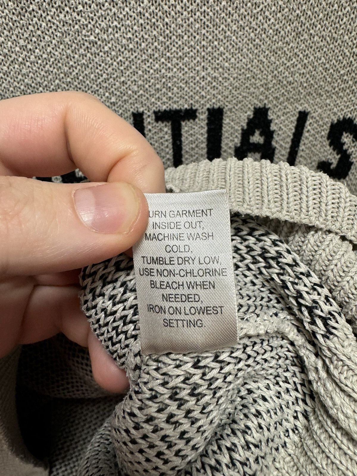 Essentials Easentials Fear Of God knit knitwear hoodie FOG Size US M / EU 48-50 / 2 - 8 Thumbnail