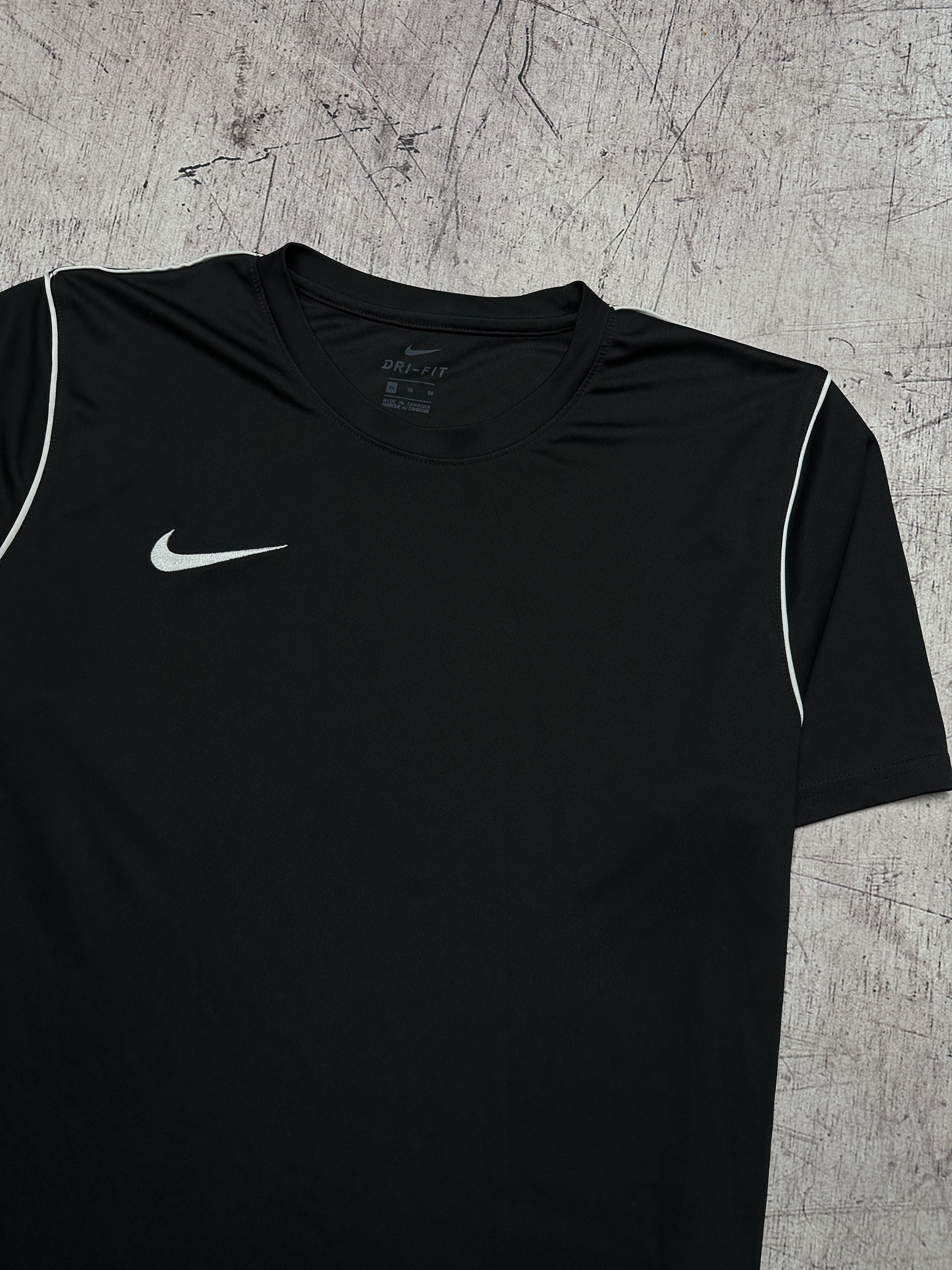 Nike Nike Dri Fit Mens T-Shirt Size US XL / EU 56 / 4 - 2 Thumbnail