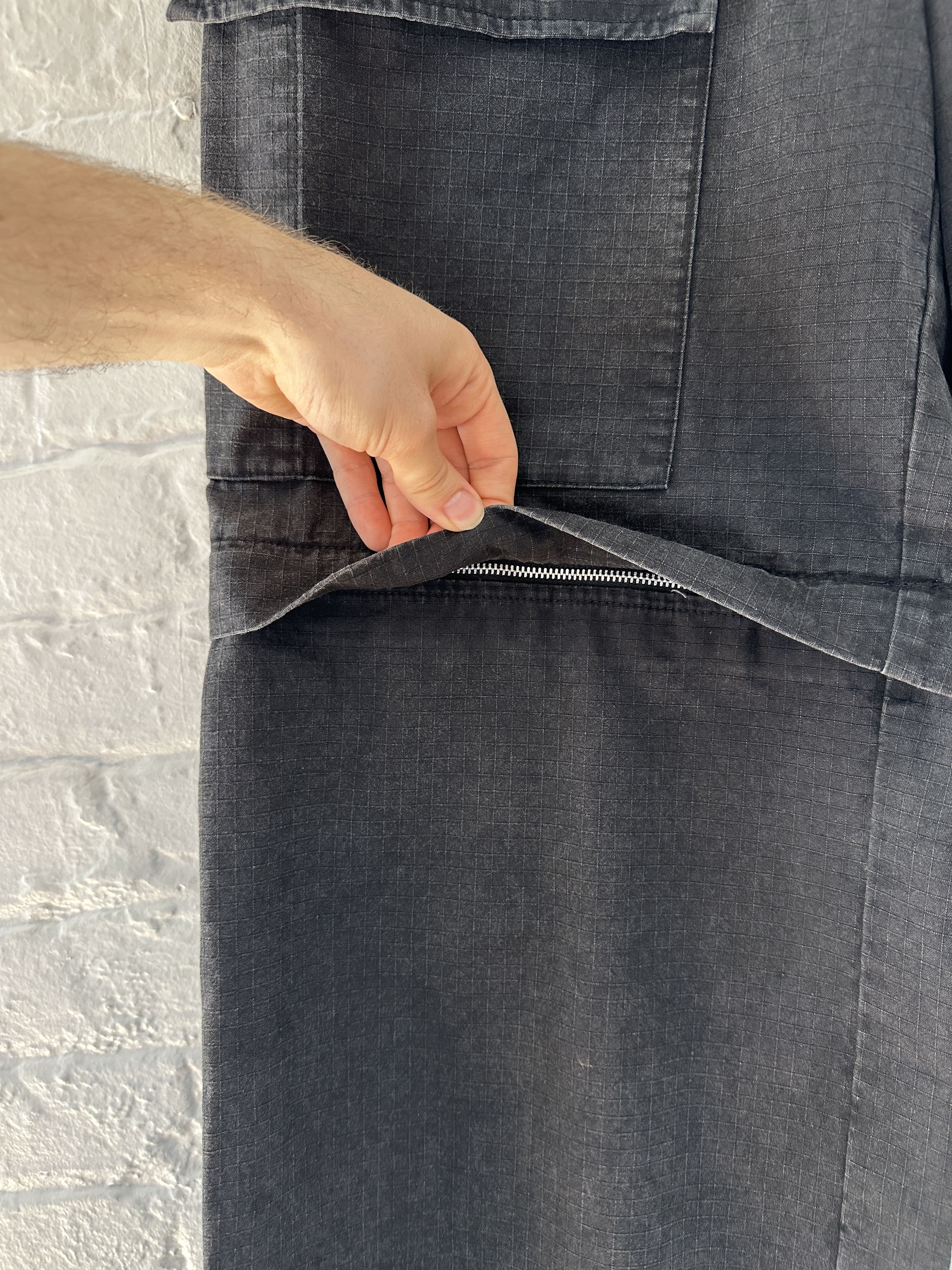 Acne Studios Acne Studios Wide Leg Baggy Convertible Cargo Pants Size US 32 / EU 48 - 3 Thumbnail