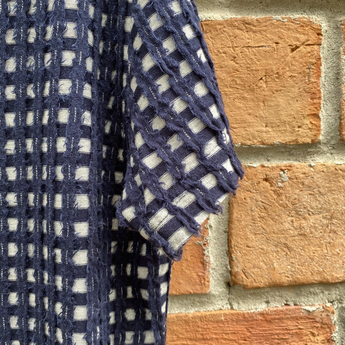 Zucca Zucca Navy Textured Grid Front Top with Sheer Back Panel Size M / US 6-8 / IT 42-44 - 4 Thumbnail
