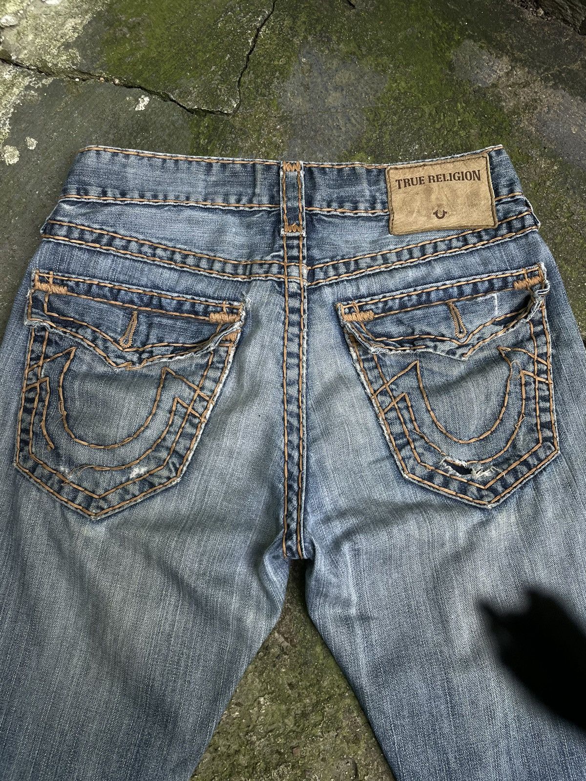 True Religion True Religion Vintage Denim Jeans Distressed Fade Y2K Japan Size US 29 - 3 Thumbnail
