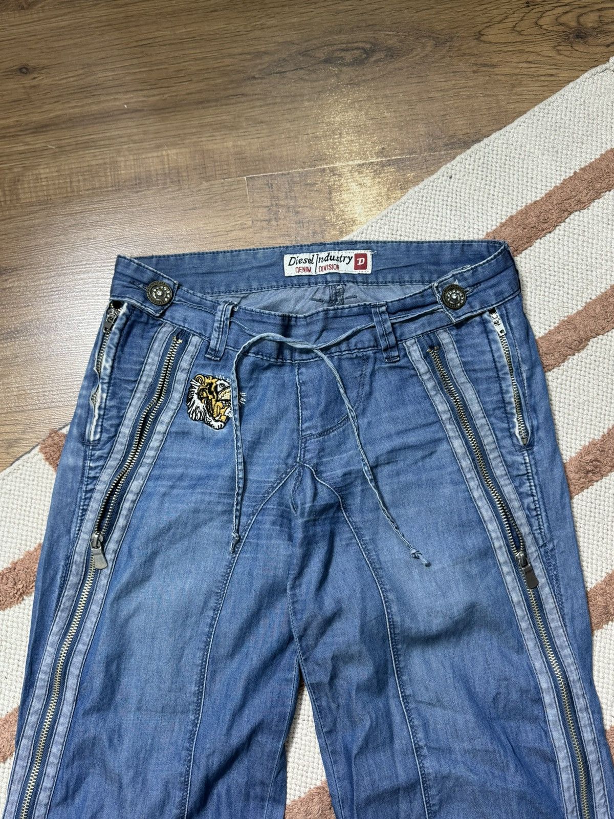 Diesel VINTAGE DIESEL DENIM ZIP JEANS Size 27" / US 4 / IT 40 - 3 Thumbnail