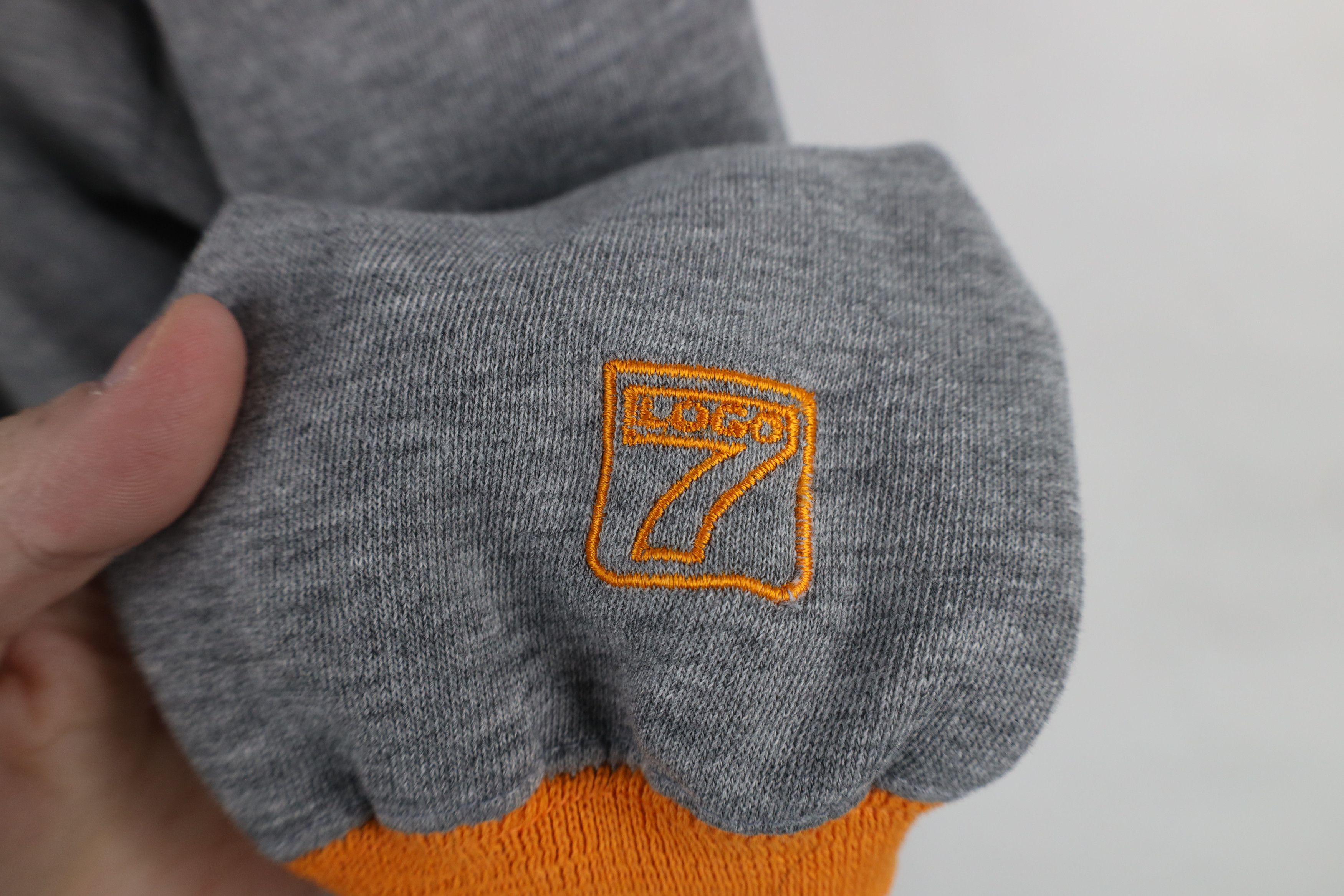 Vintage Vintage 90s University of Tennessee Crewneck Sweatshirt Gray Size US M / EU 48-50 / 2 - 6 Thumbnail