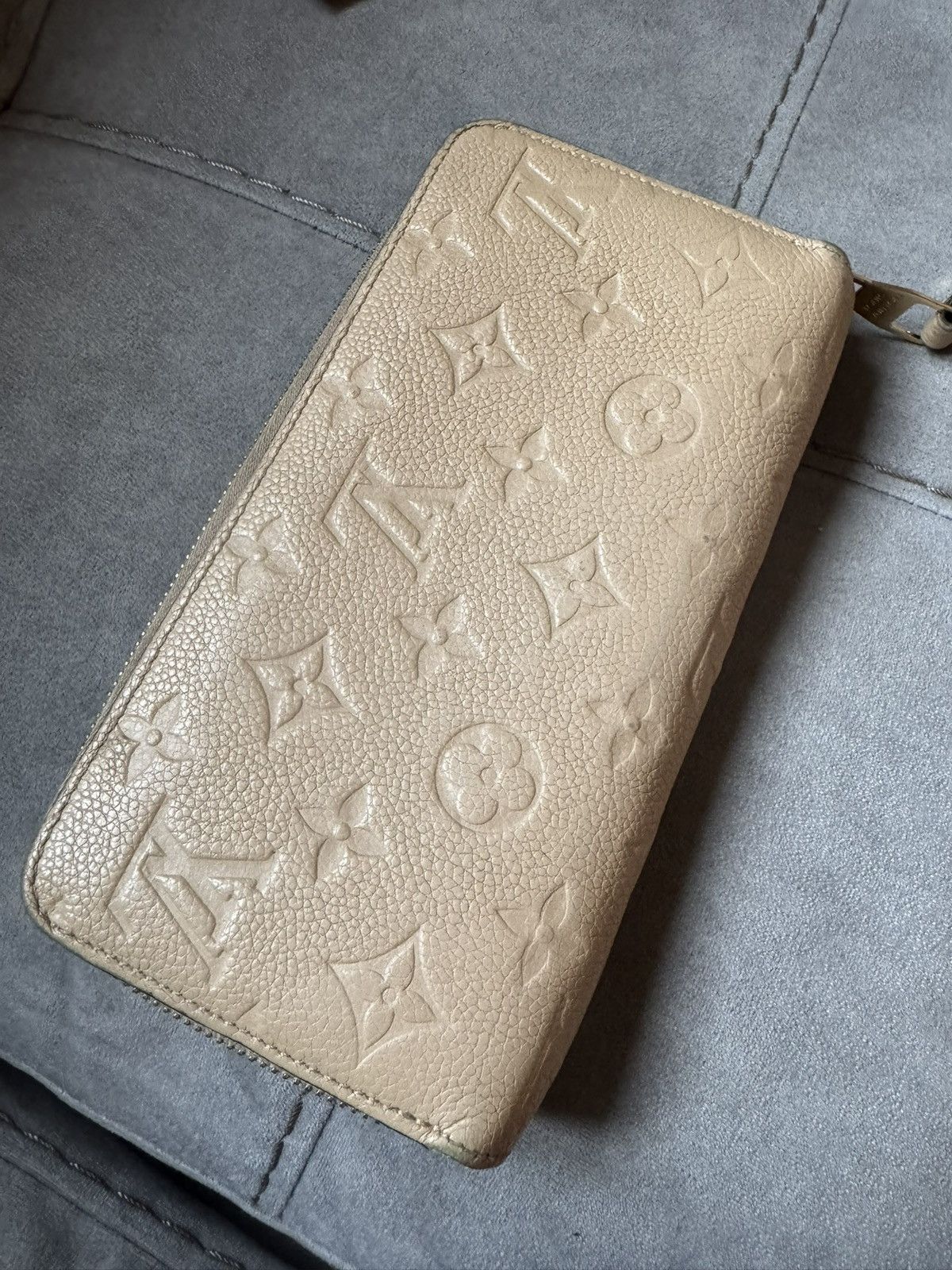 Louis Vuitton LOUIS VUITTON zip wallet purse pouch study all photos & desc Size ONE SIZE - 4 Thumbnail
