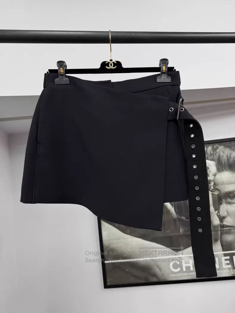 Dior Dior Black strap skirt and trousers Size 25" / US 0 / IT 36 - 1 Thumbnail