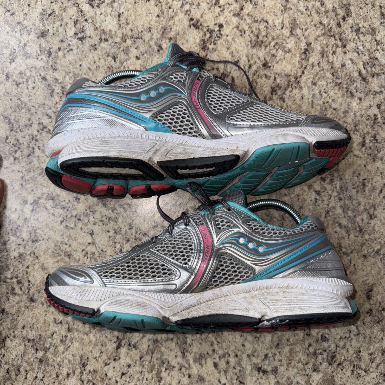 Saucony Saucony Hurricane 15 Running Shoes Women’s Size 11 Hydramax Size US 11 / IT 41 - 9 Thumbnail