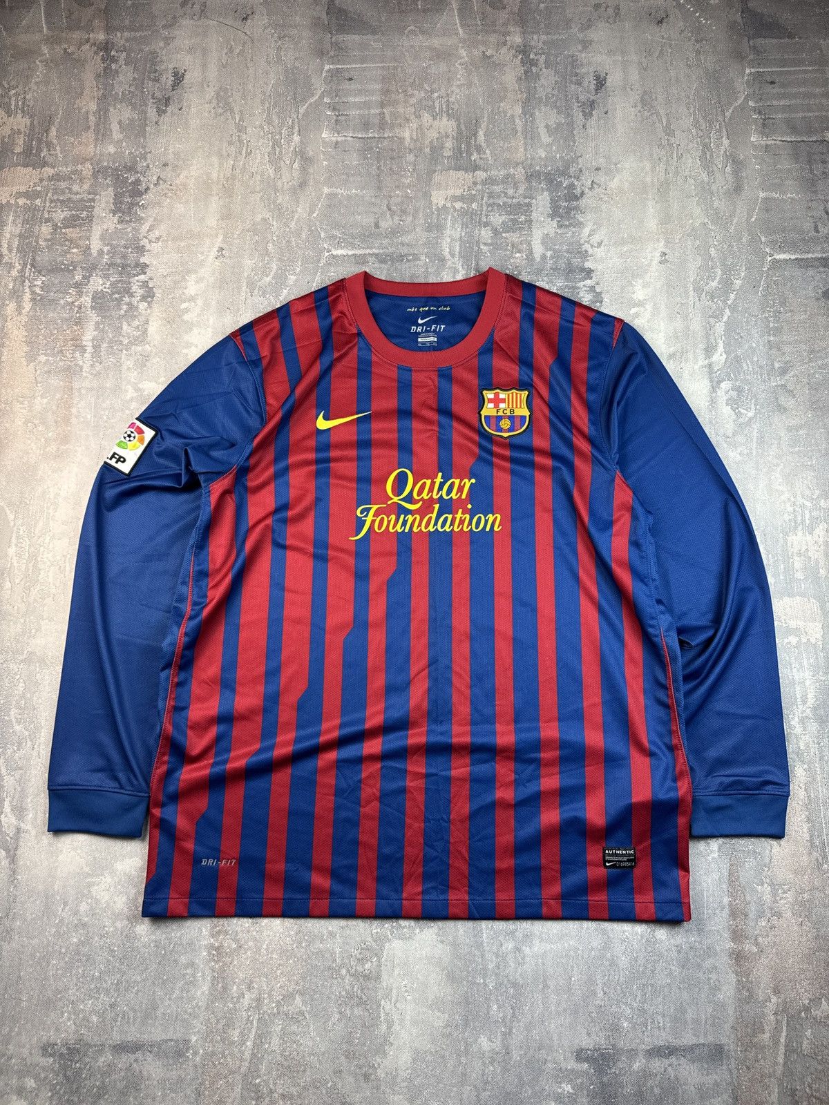FC Barcelona 2011/12 Football Soccer Jersey #8 A.Iniesta XXL