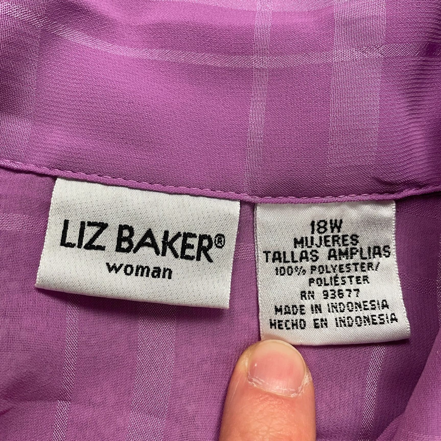 Vintage **Liz Baker 18W Plus Size Purple Check Button-Down Shirt Blouse Women** User: **Liz Baker 18W Plus Size Purple Check Button-Down Women's Shirt** Size XXL / US 16-18 / IT 52-54 - 5 Thumbnail