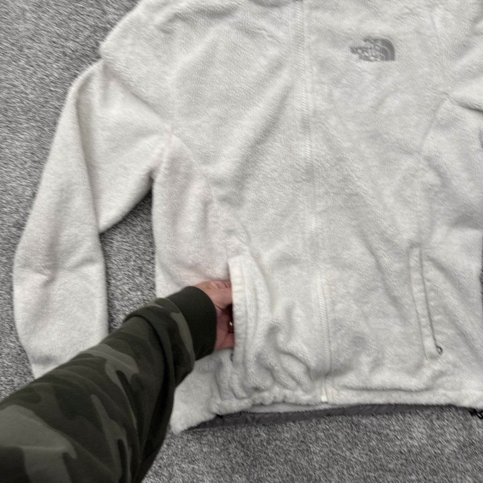 The North Face The North Face Osito Fleece Jacket Women S Gorpcore Athletic Size S / US 4 / IT 40 - 2 Thumbnail