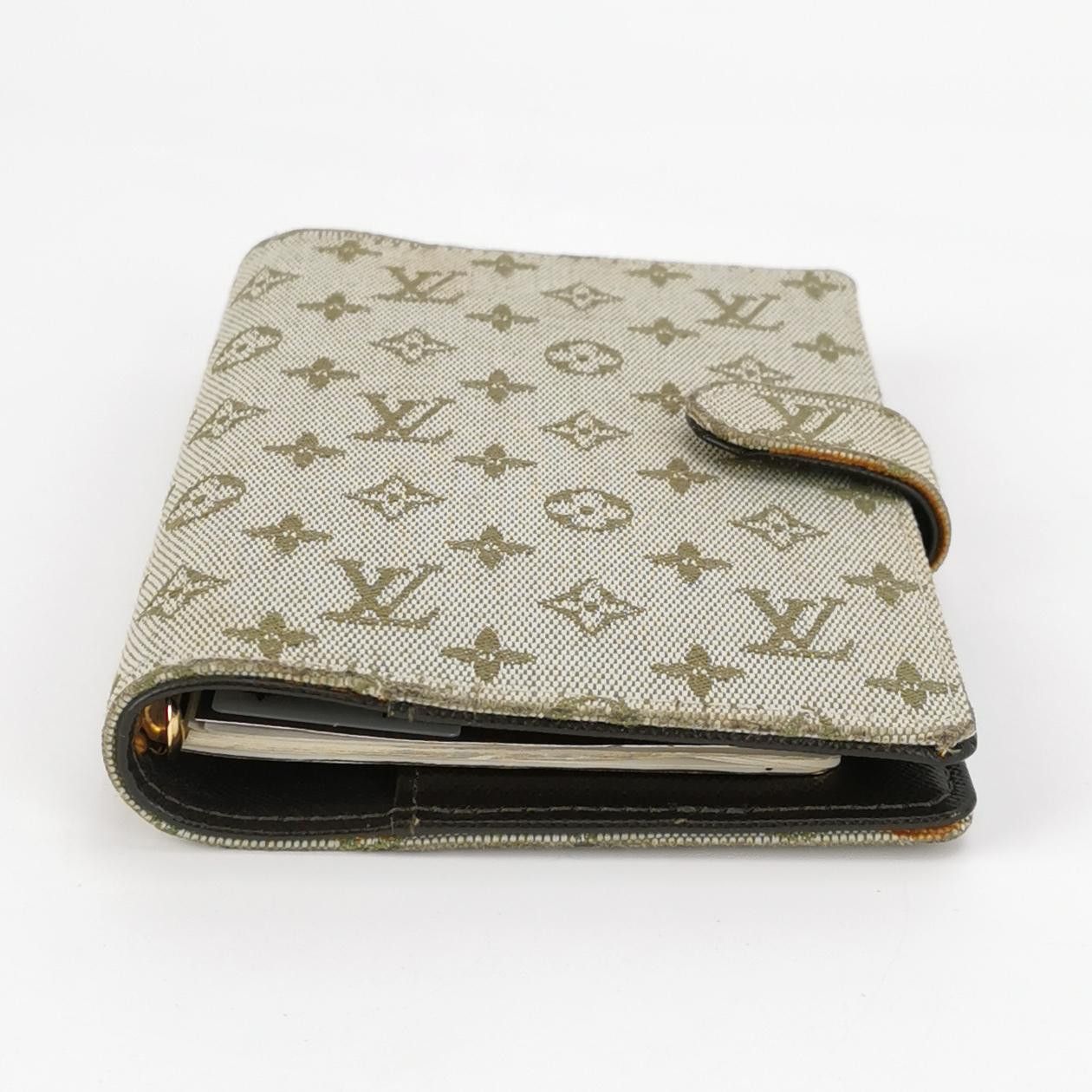 Louis Vuitton Louis Vuitton (LV) Canvas Monogram Notebook Leather Case -y Size ONE SIZE - 1 Thumbnail