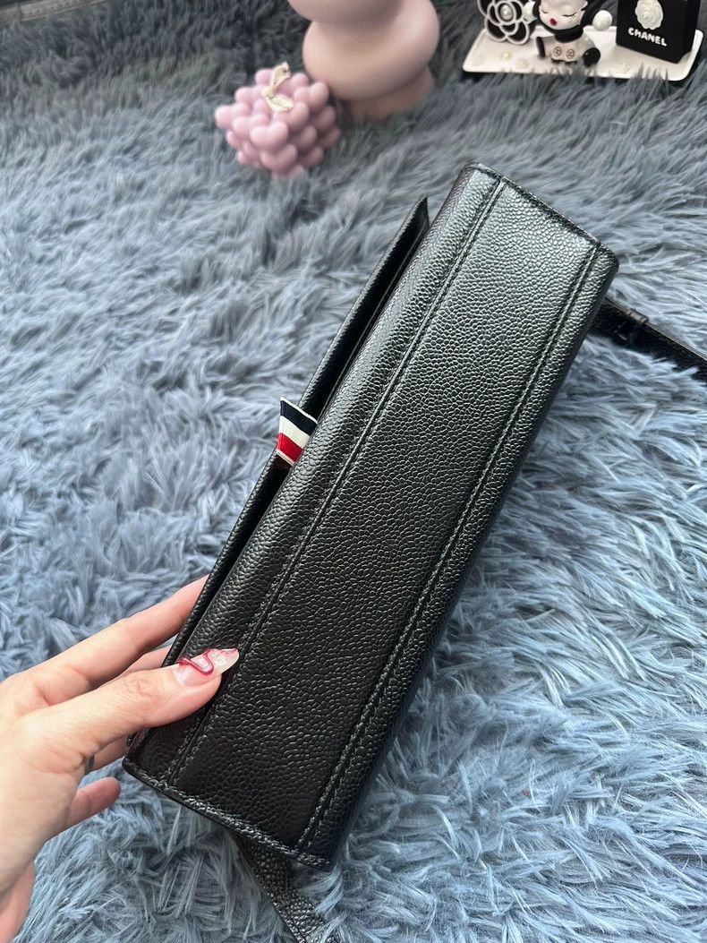 Thom Browne Thom Browne Black leather shoulder bag Size ONE SIZE - 5 Thumbnail