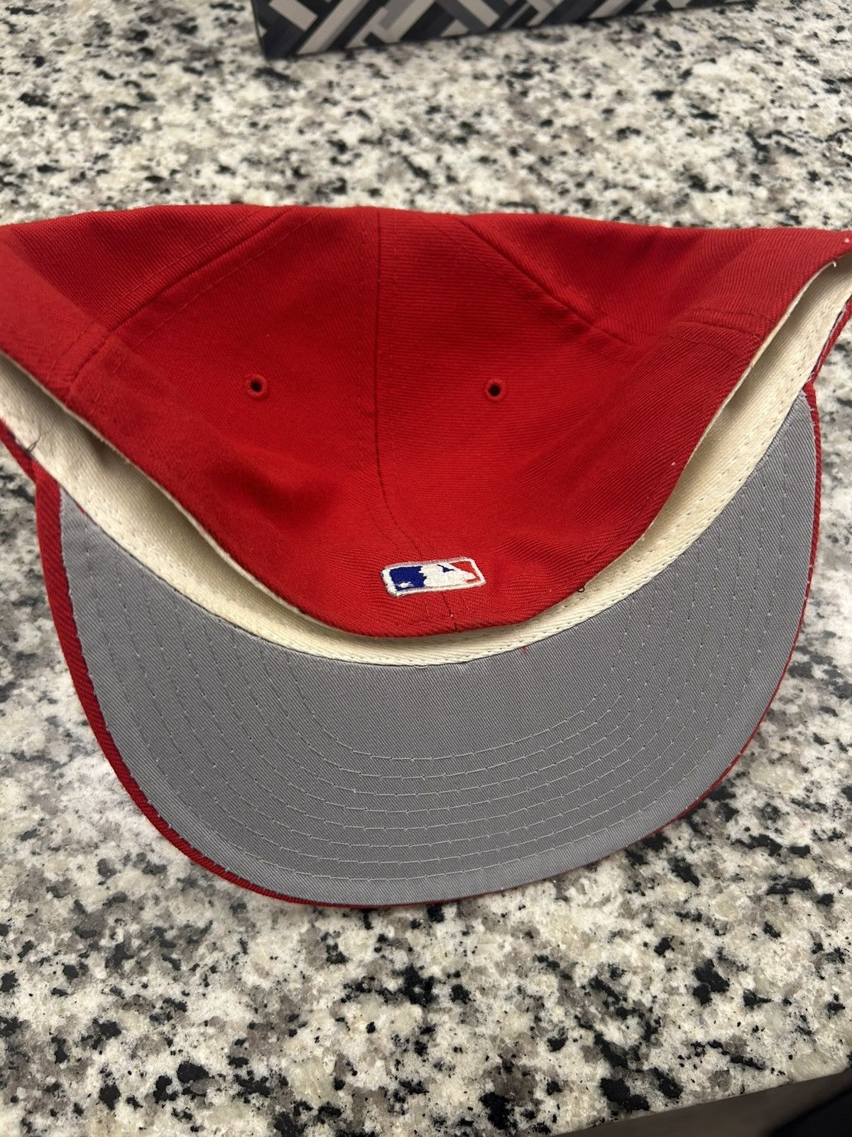New Era Vintage Cincinnati reds fitted hat 7 5/8 Size ONE SIZE - 2 Thumbnail