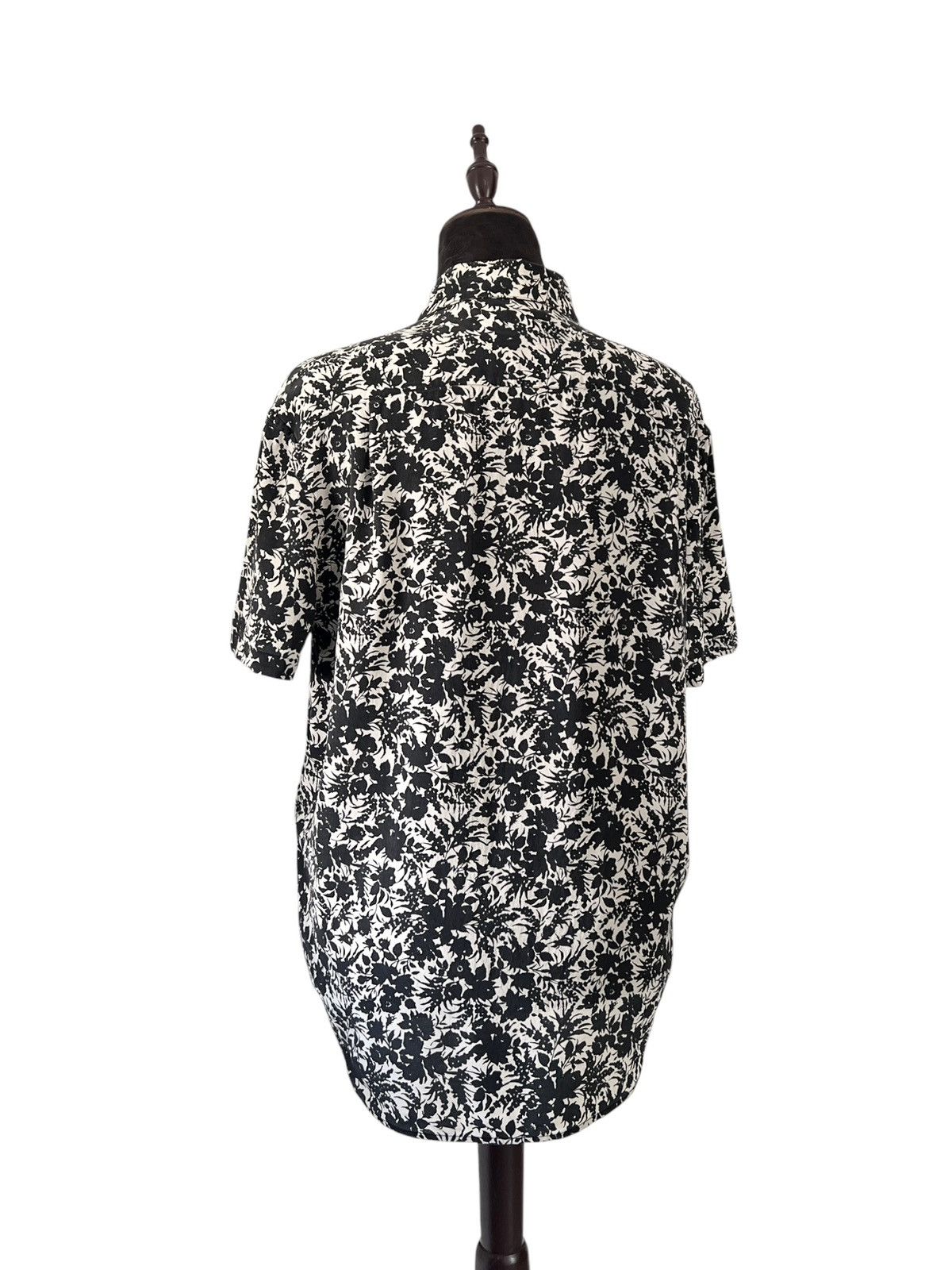 Hedi Slimane × Saint Laurent Paris Saint Laurent Paris Silk Floral Button Shirt Size US S / EU 44-46 / 1 - 22 Thumbnail