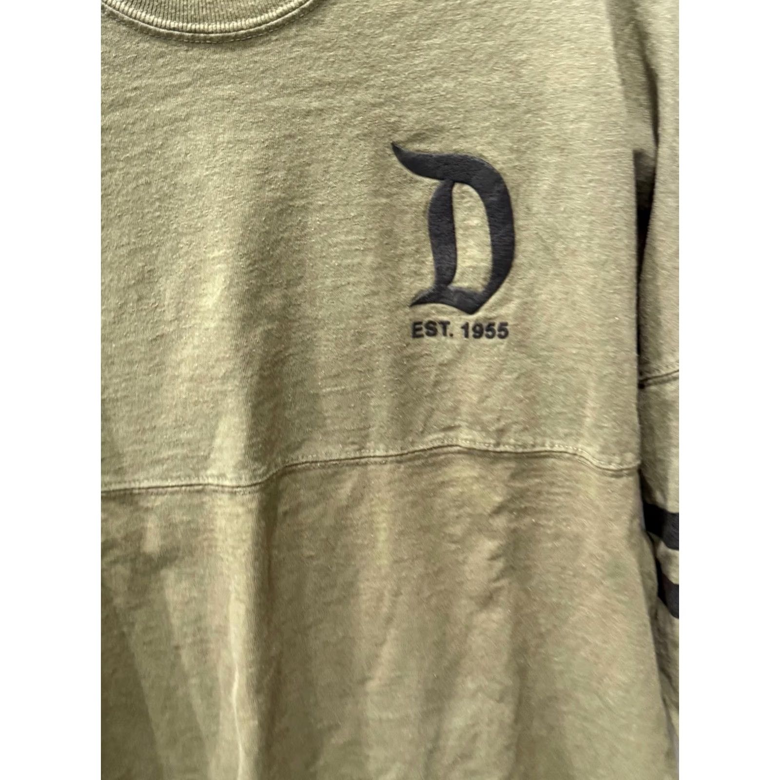 Disney Disney Parks Spirit Jersey TEE T SHIRT Small S Men Multicolor Nike Size US S / EU 44-46 / 1 - 7 Thumbnail
