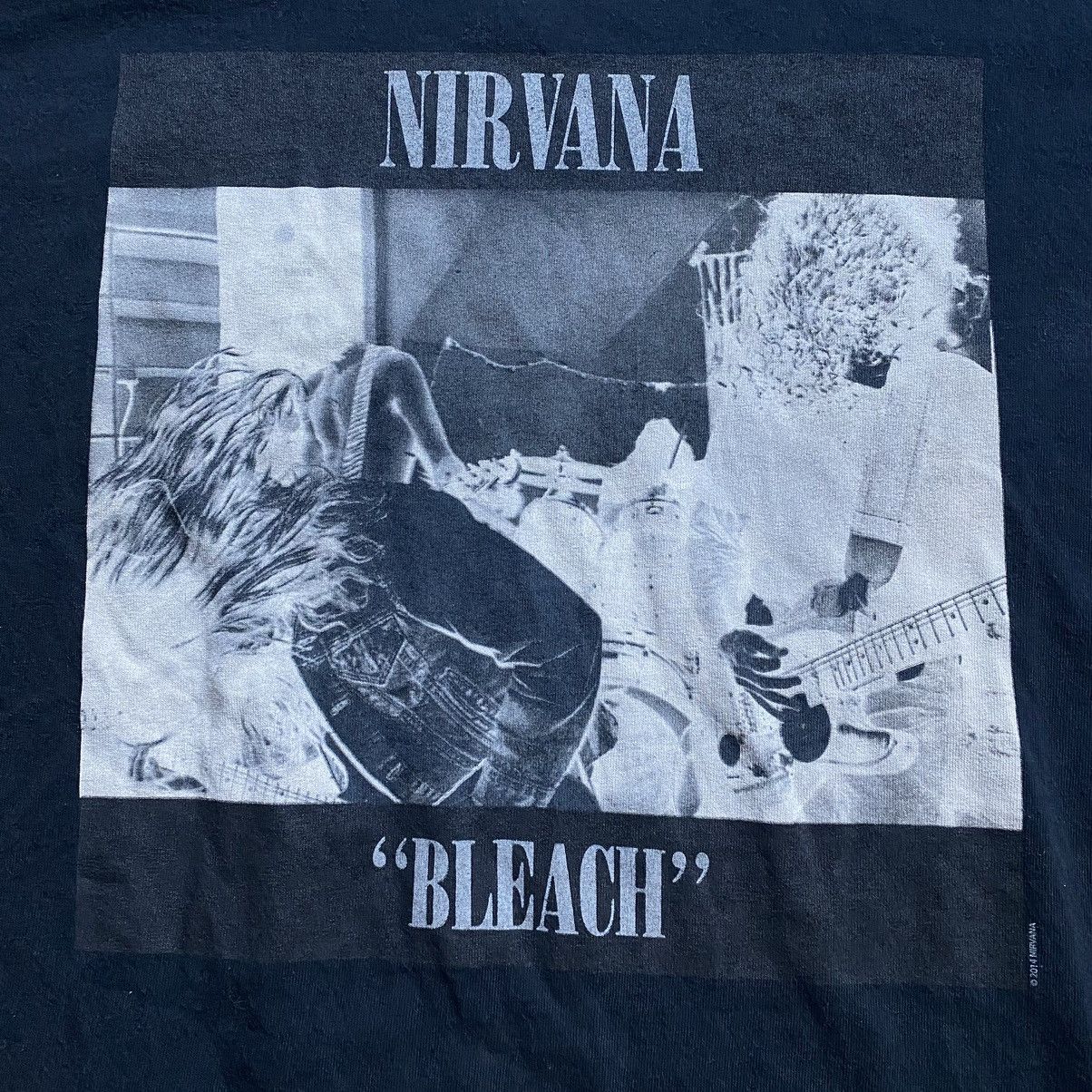 Band Tees NIRVANA GRUNGE BAND BLEACH ALBUM PROMO T SHIRT Size US L / EU 52-54 / 3 - 2 Thumbnail