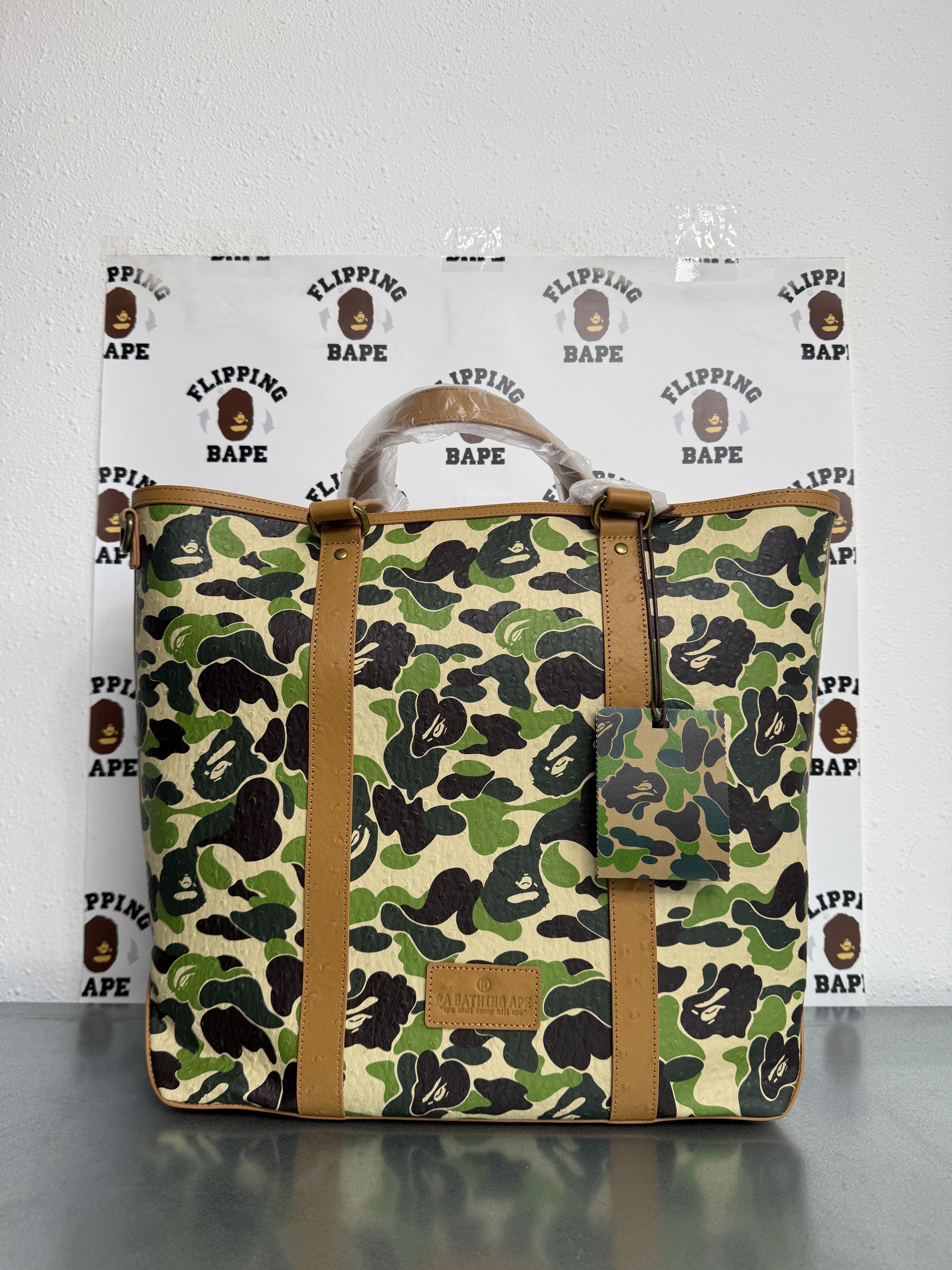 Bape BAPE ABC CAMO PU OSTRICH TOTE BAG Size ONE SIZE - 1 Thumbnail