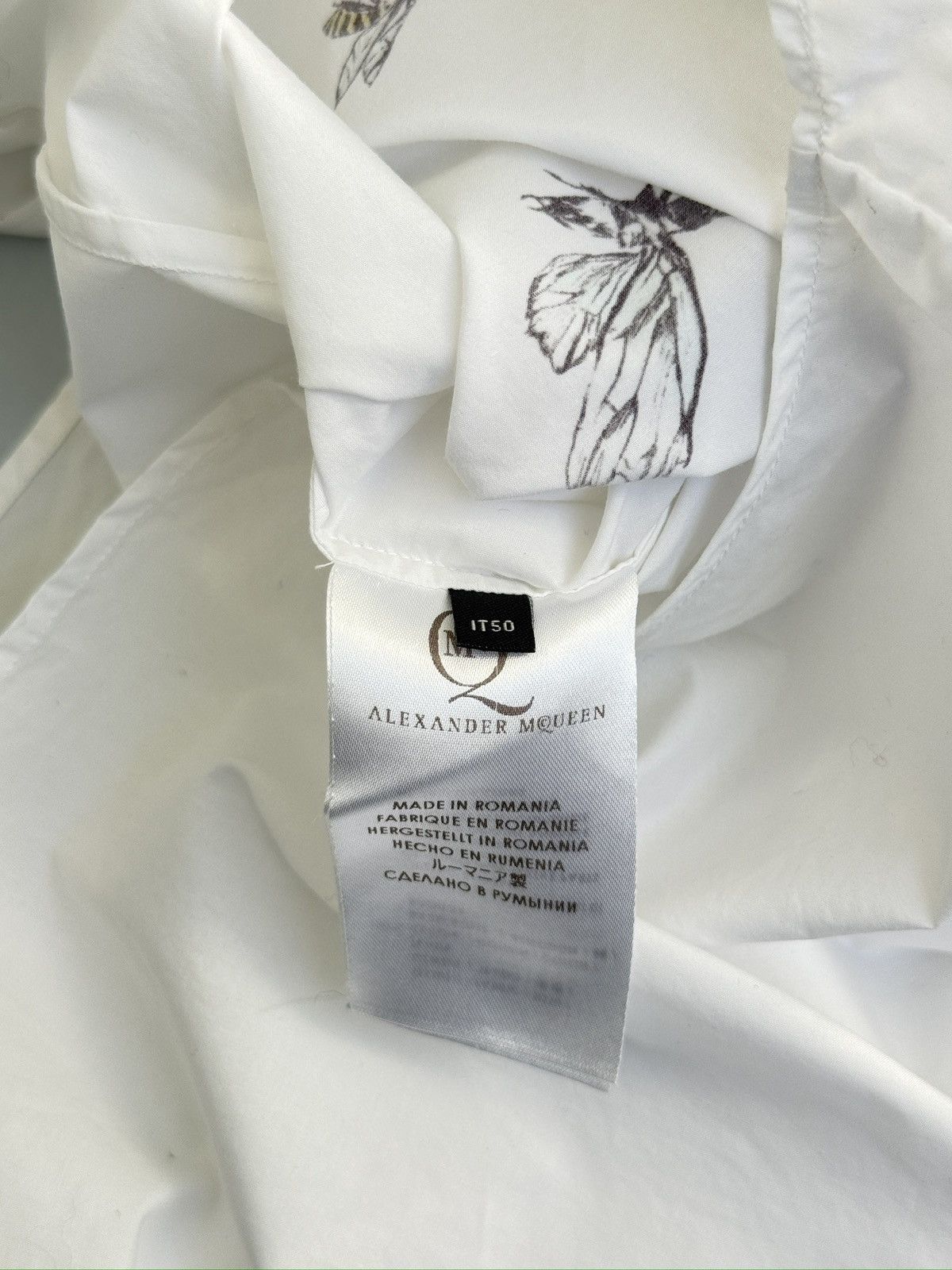 Alexander McQueen Alexander Mcqueen Men Shirt Size ITA50/Slim Medium Size US M / EU 48-50 / 2 - 12 Thumbnail