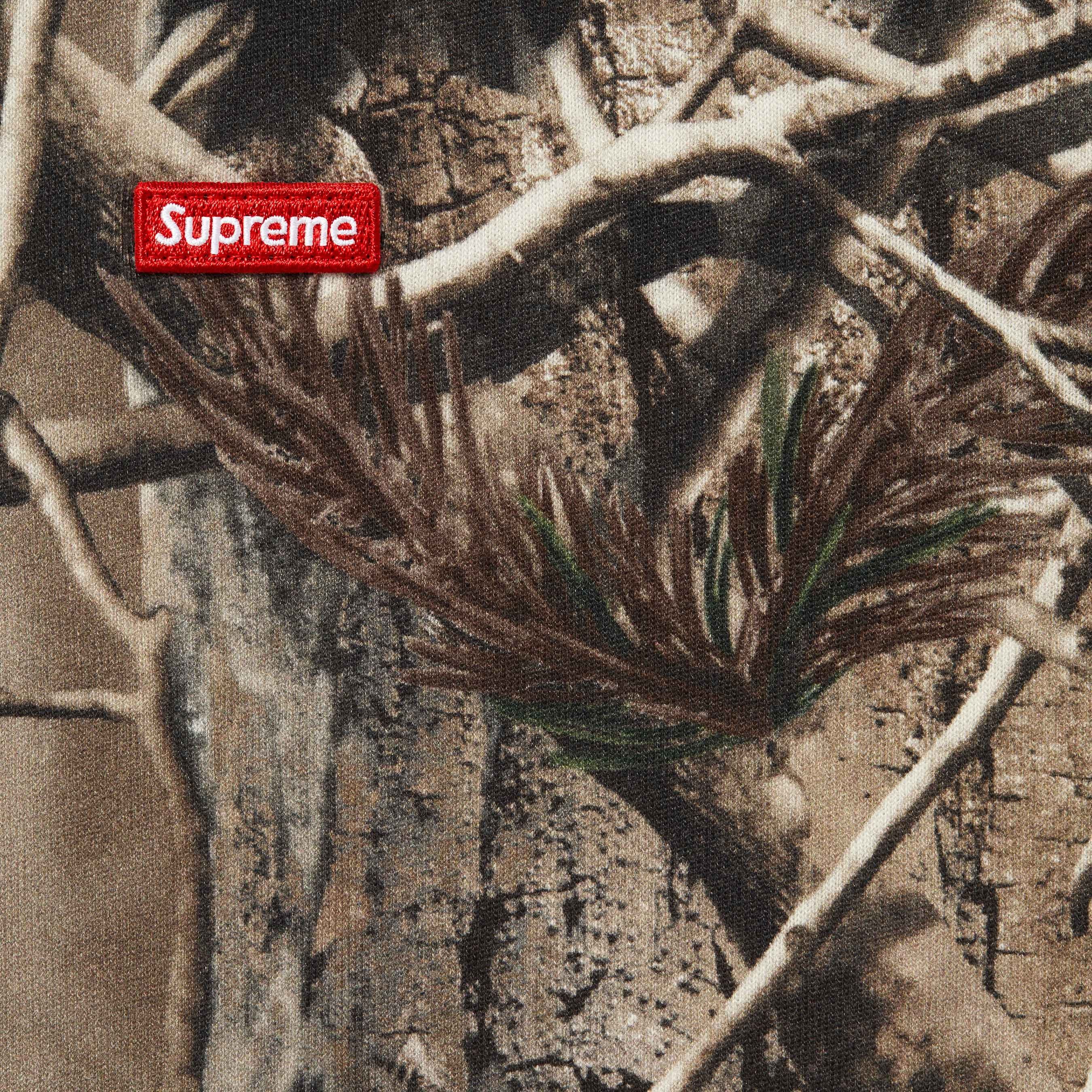 Supreme Supreme Small Box L/S Tee Size US XXL / EU 58 / 5 - 2 Thumbnail
