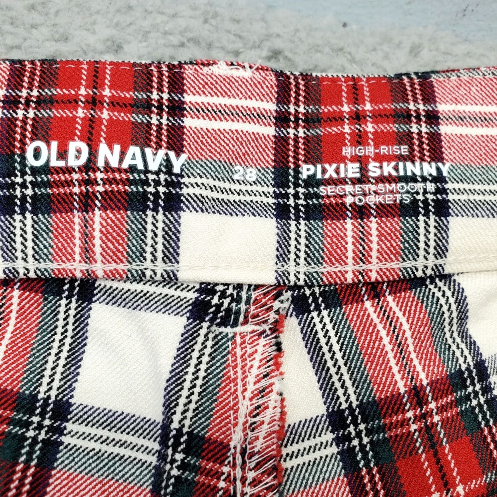 Old Navy Old Navy Women 28 Multi Plaid High Rise Pixie Skinny Pants Size 28" / US 6 / IT 42 - 6 Thumbnail