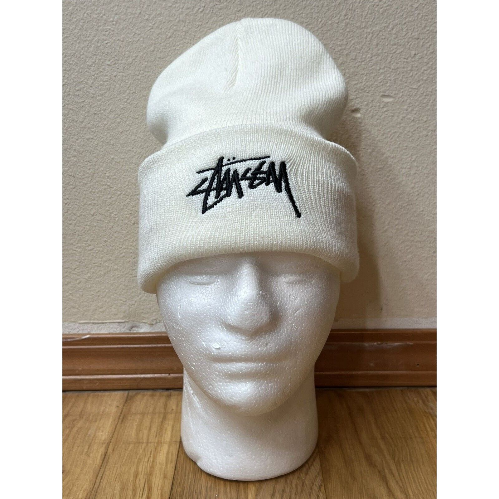 Nike Nike Stussy Beanie Summit White Black CV8961-121 Cream