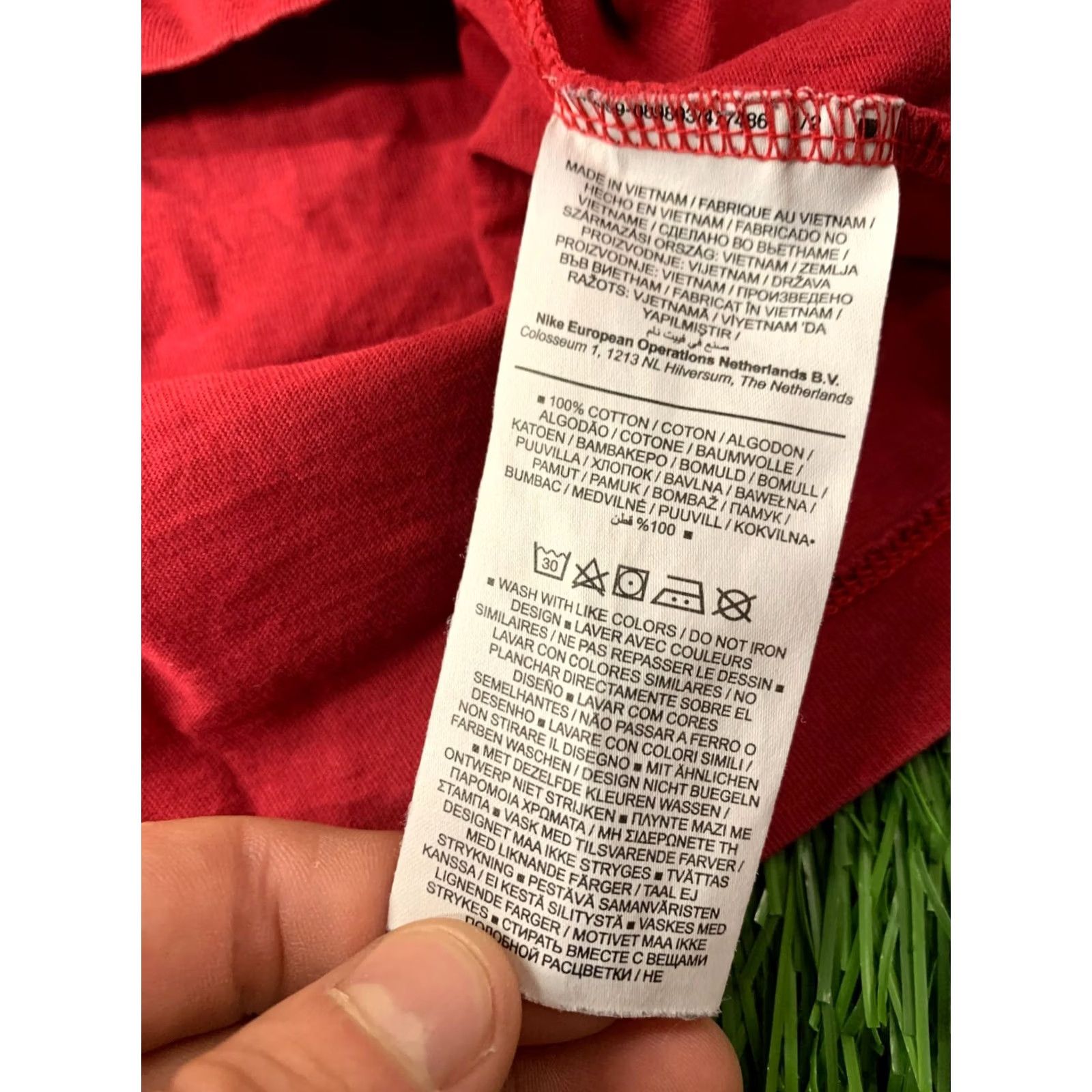 Nike Nike Original 2019 Men Casual Short Sleeve Shirt T-Shirt Tee Jersey Size L Large Red Nike Tee Shirt Mens Regular Size US L / EU 52-54 / 3 - 6 Thumbnail