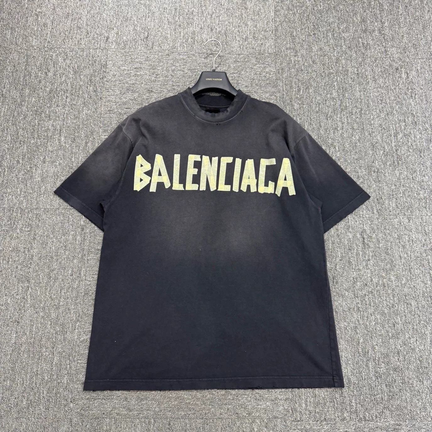 Balenciaga balenciaga short sleeve logo t-shirt. Size US XS / EU 42 / 0 - 1 Thumbnail