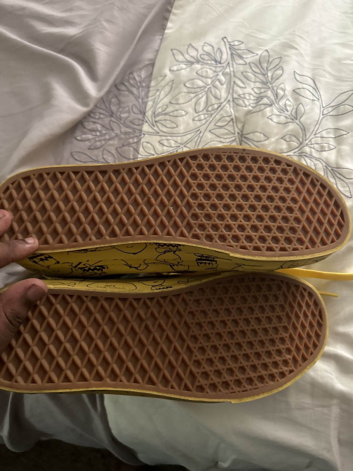 Vans Rare Peanuts x Sk8-Hi 'Charlie Brown Maize' Size US 11.5 / EU 44-45 - 5 Thumbnail