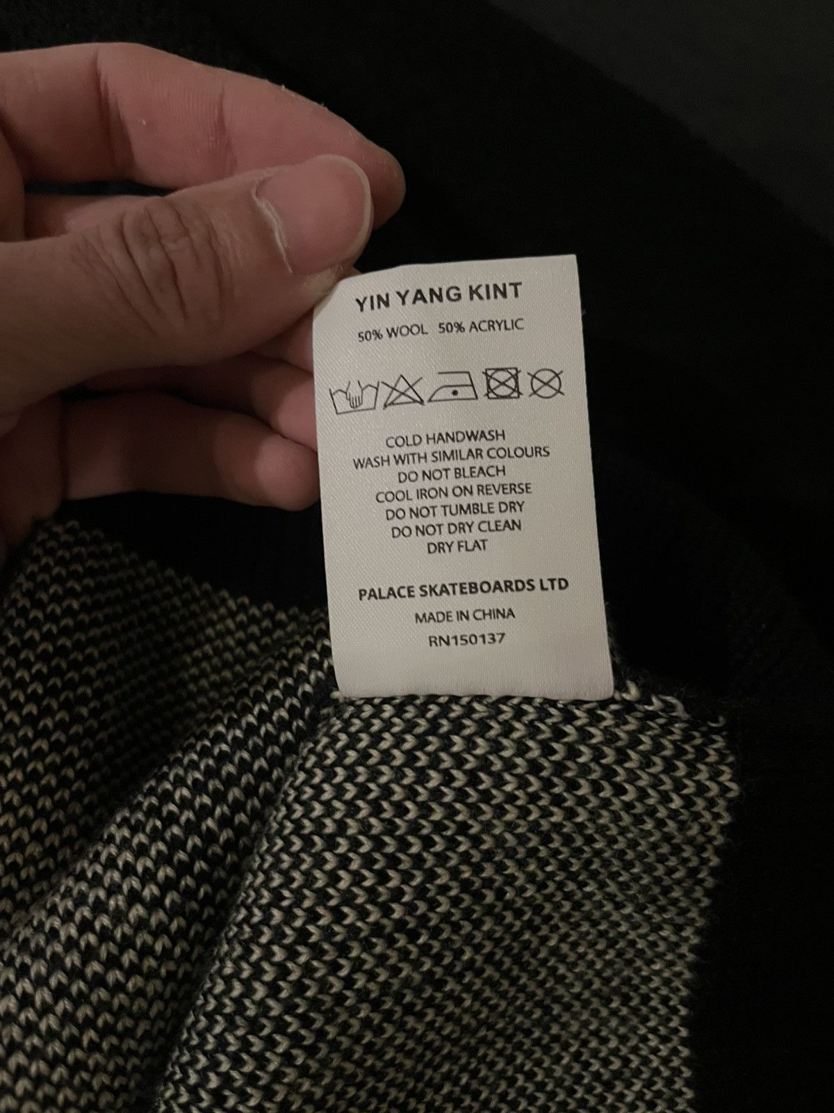 Palace Palace Yin Yang Sweater size L Size US L / EU 52-54 / 3 - 5 Thumbnail