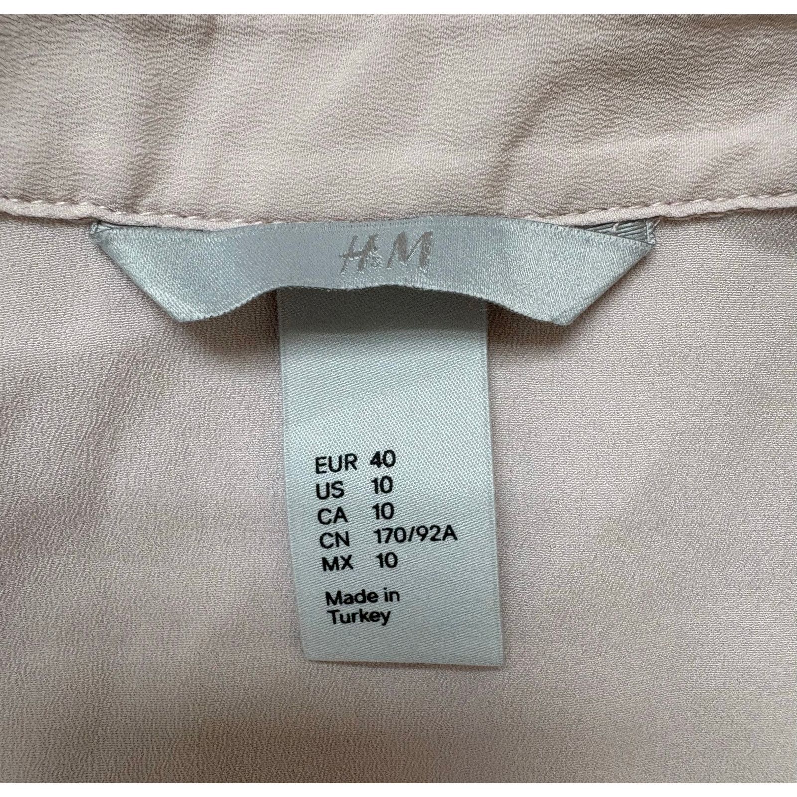 H&M H&M | Women's Button Down Quarter Sleeve Shirt | 10 Size L / US 10 / IT 46 - 2 Thumbnail