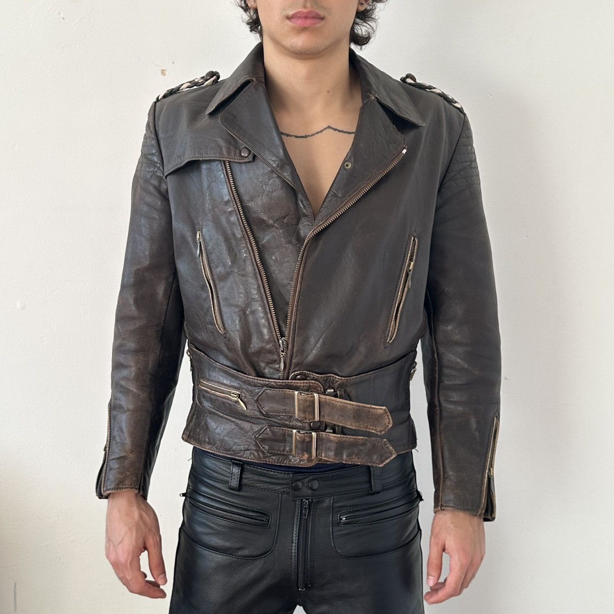 Other 1940s German Leather Biker Jacket ONE-OF-ONE Size US S / EU 44-46 / 1 - 2 Thumbnail