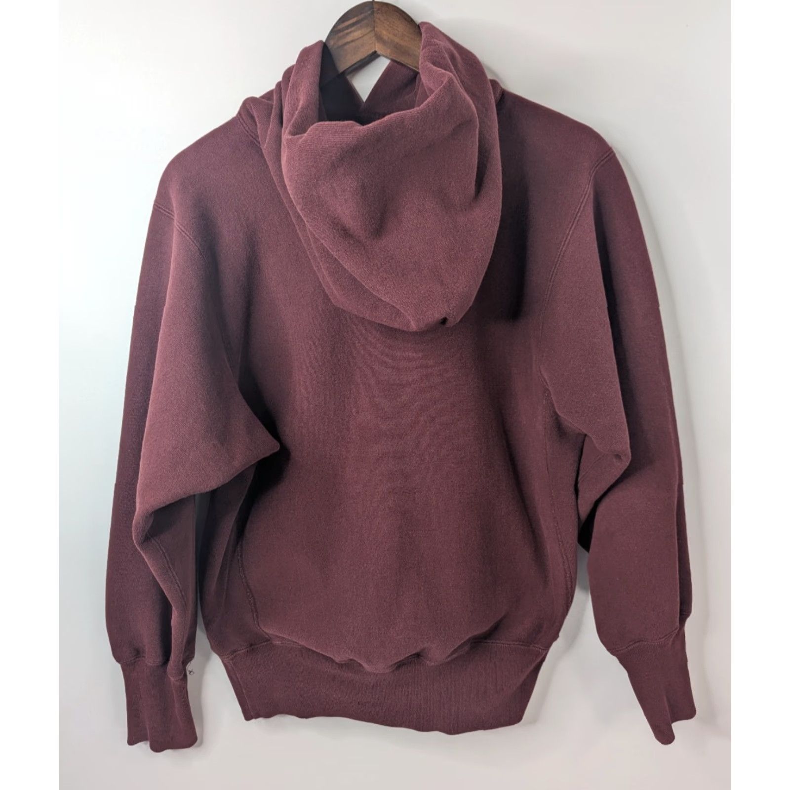 Champion VINTAGE Champion Reverse Weave Hoodie USC Trojans Football 80s 90s College USA Made Sz M Maroon Unisex Adults Boys Womens Size US M / EU 48-50 / 2 - 6 Thumbnail