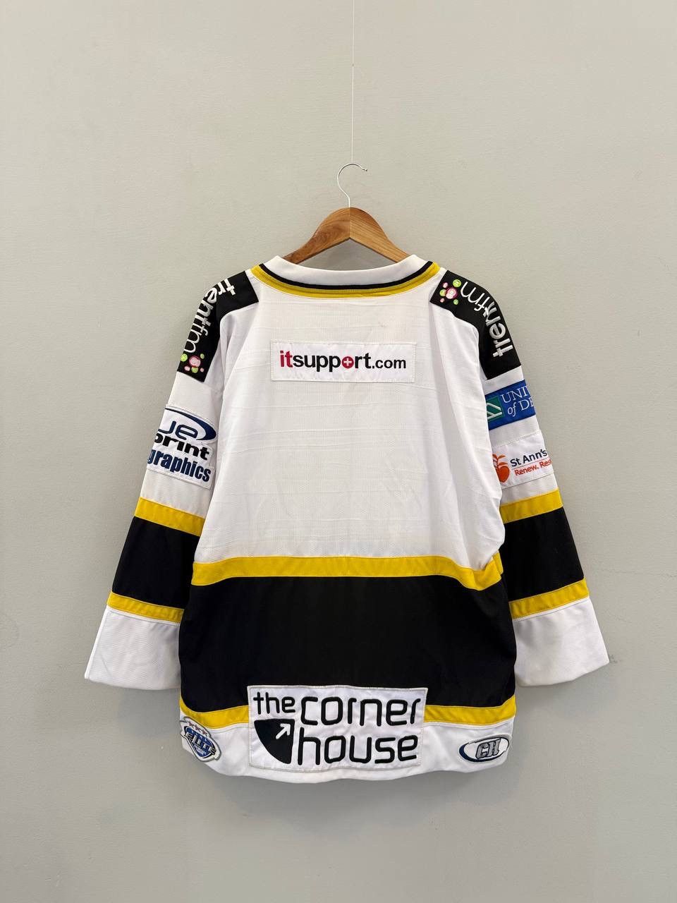 NHL NOTTINGHAM PANTHERS HOCKEY SHIRT JERSEY CH sz M MEN WHITE Size US M / EU 48-50 / 2 - 9 Thumbnail