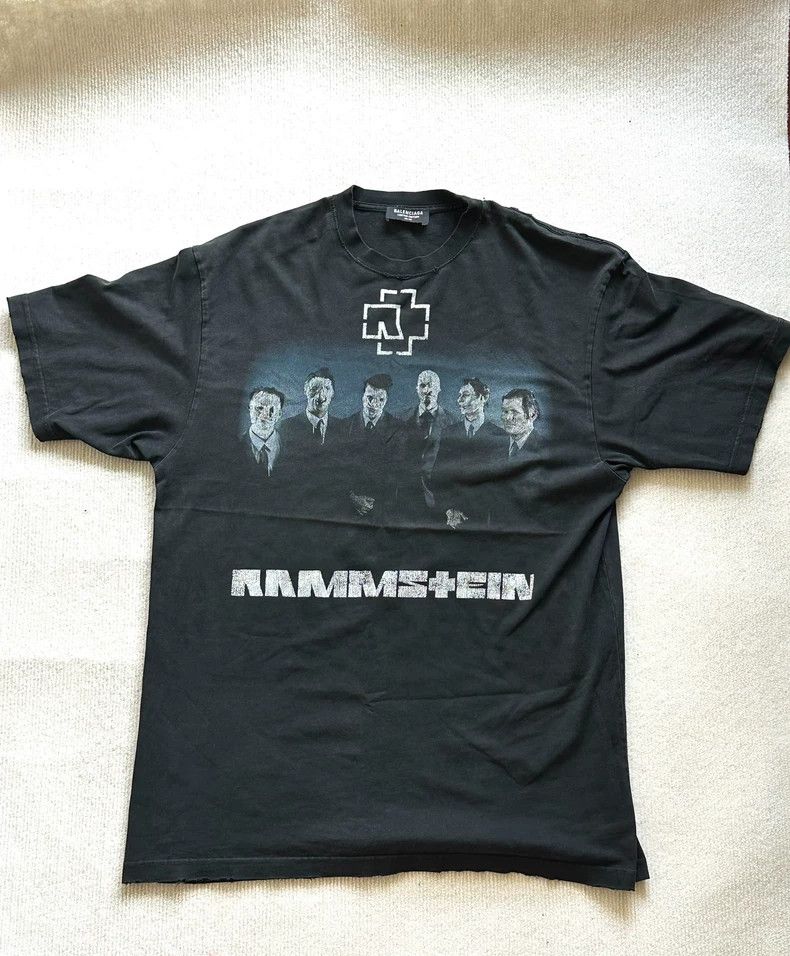 Balenciaga Balenciaga German Chariot Show Short Sleeves 2505-Nextarrow Size US XXS / EU 40 - 1 Thumbnail
