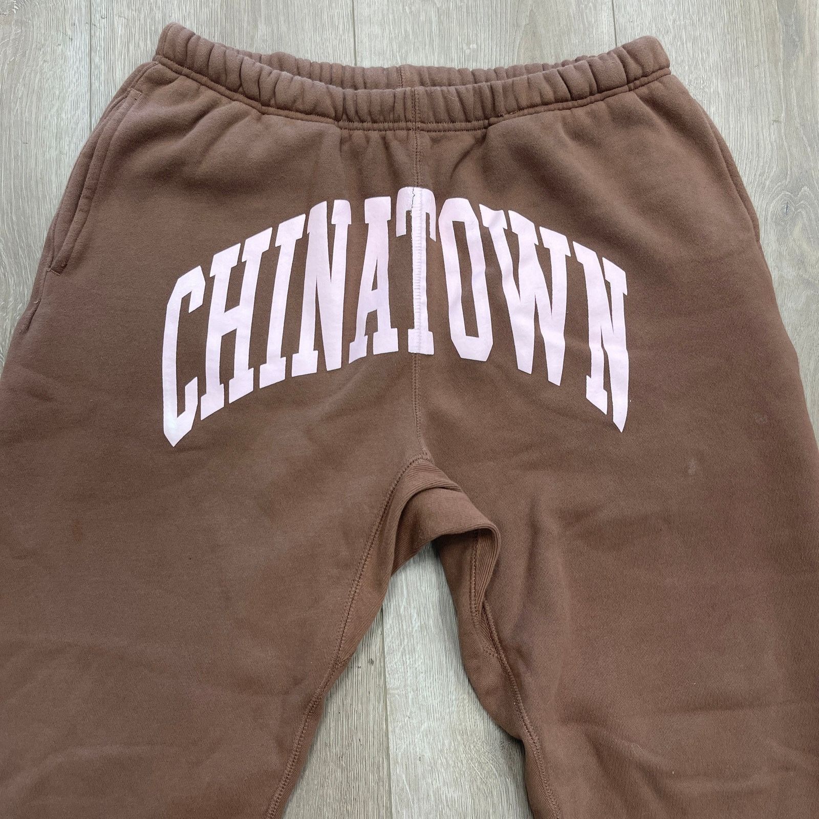 Market Chinatown Market Graphics Print Lounge Sweatpants Medium M Size US 30 / EU 46 - 2 Thumbnail