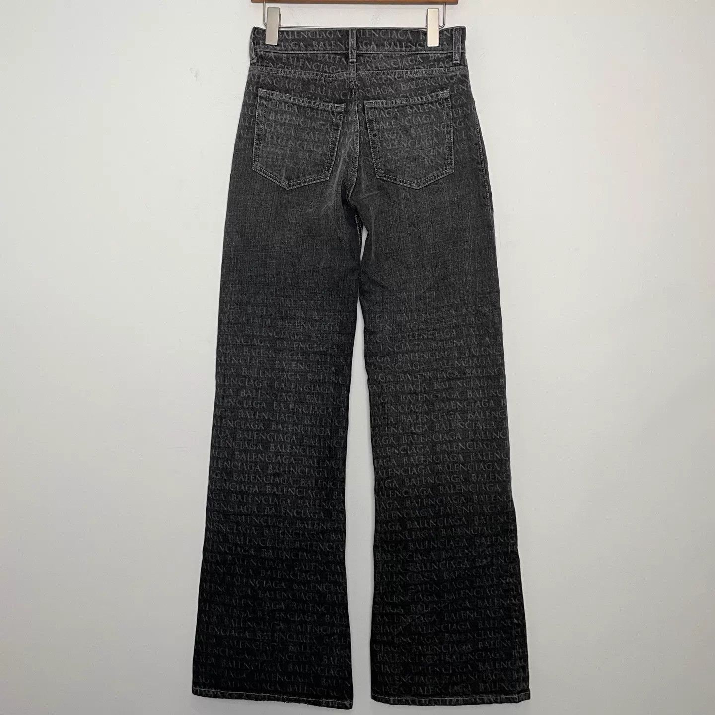 Balenciaga Balenciaga 26ss Logo Washed Flared Wide-Leg Pants Size 28 Size 28" / US 6 / IT 42 - 2 Thumbnail