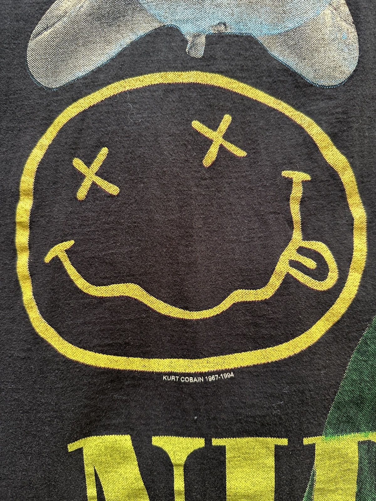 Nirvana ULTRA RARE GIANT NIRVANA KURT KOBAIN T-SHIRT L Size US XL / EU 56 / 4 - 6 Thumbnail