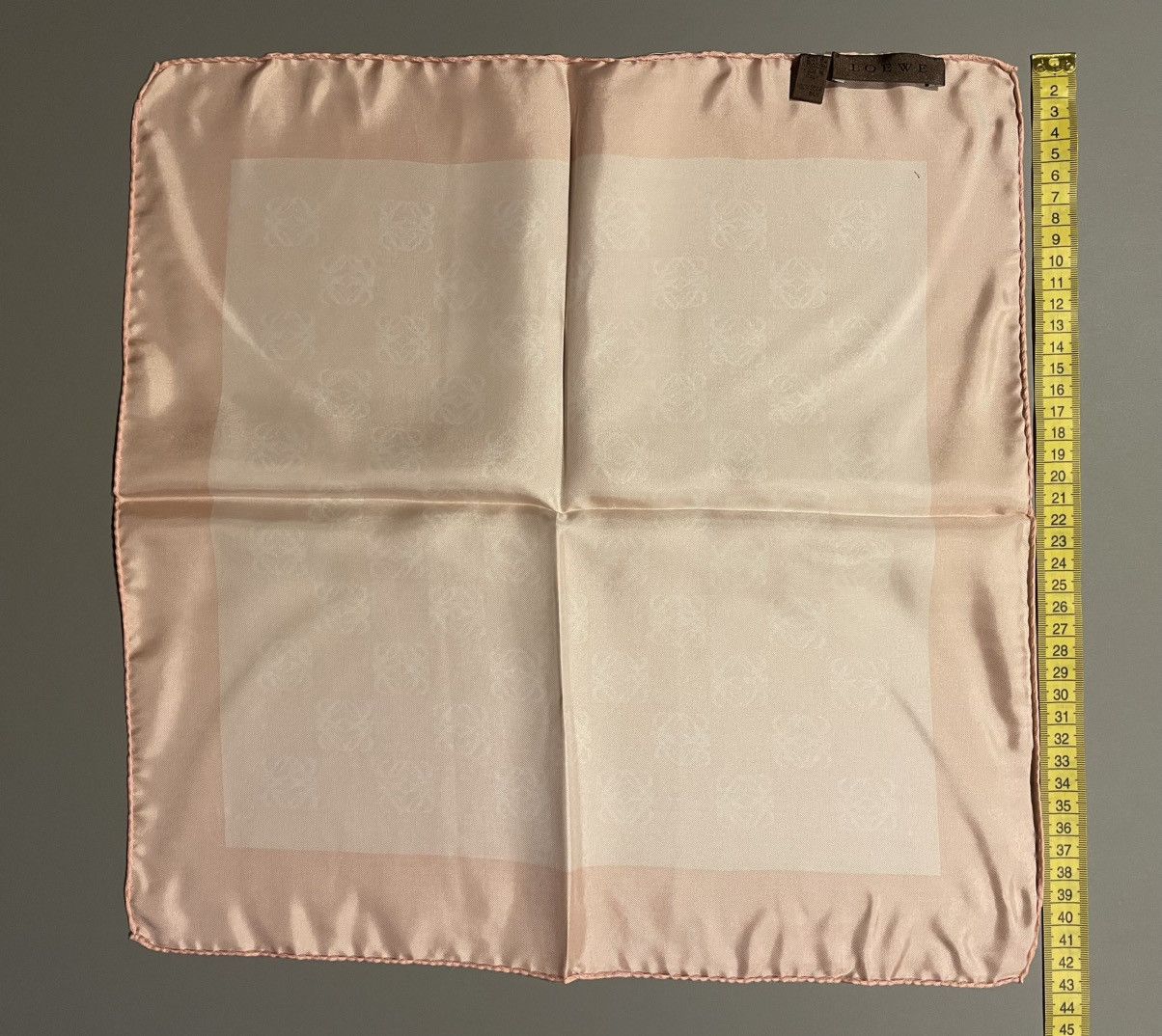 Loewe Loewe Pink Silk Scarf Size ONE SIZE - 2 Thumbnail