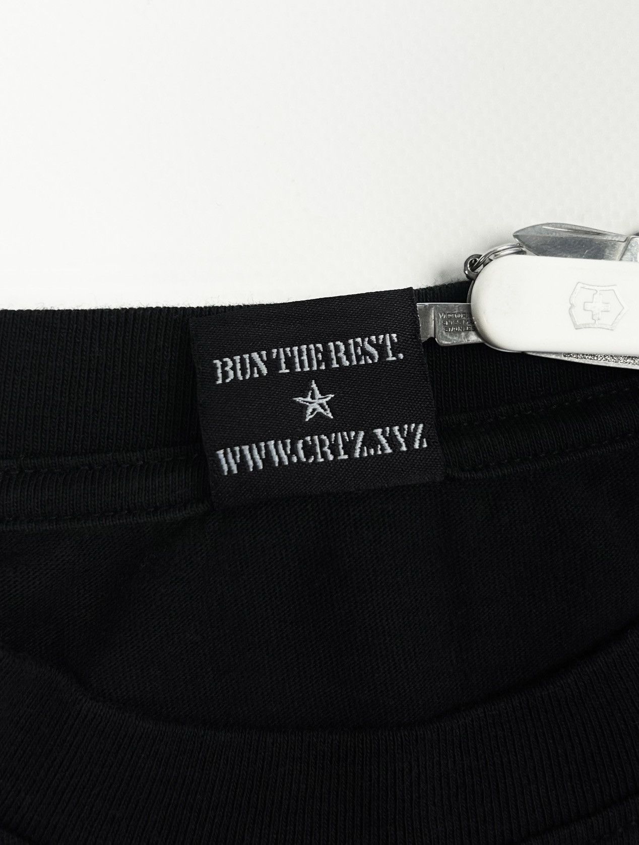 Corteiz rare Corteiz Allstarz Logo tee black Y2k Size US M / EU 48-50 / 2 - 7 Thumbnail