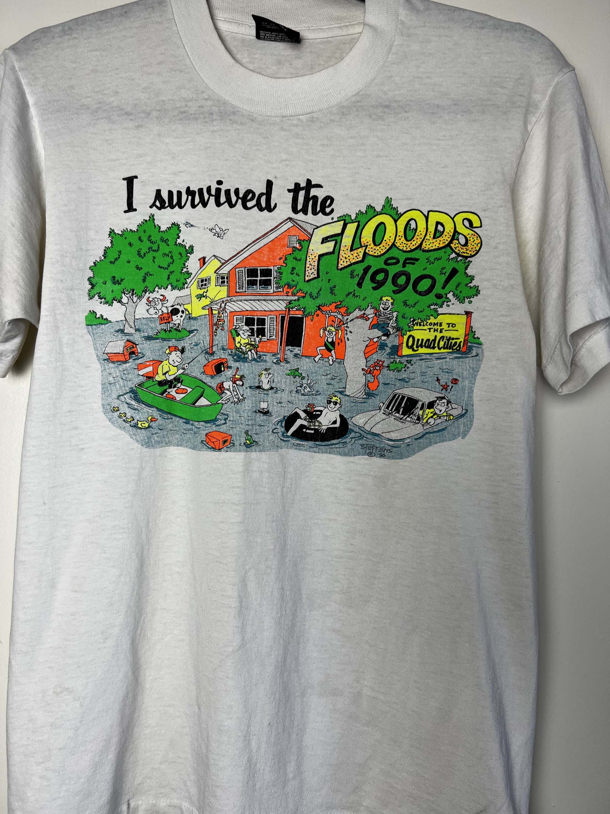 Vintage Vintage Screen Stars "I Survived the Floods of 1990" T-Shirt Size US M / EU 48-50 / 2 - 4 Thumbnail