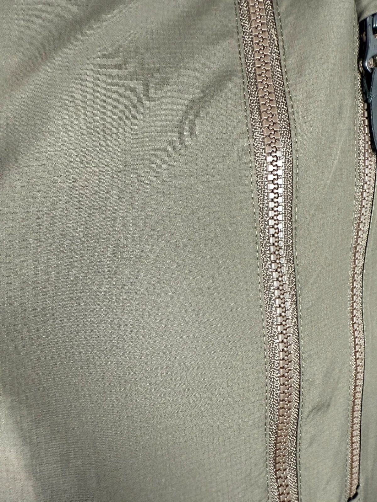Other Rohan Insulated Jacket Hooded Outdoor Men size XL Size US XL / EU 56 / 4 - 3 Thumbnail
