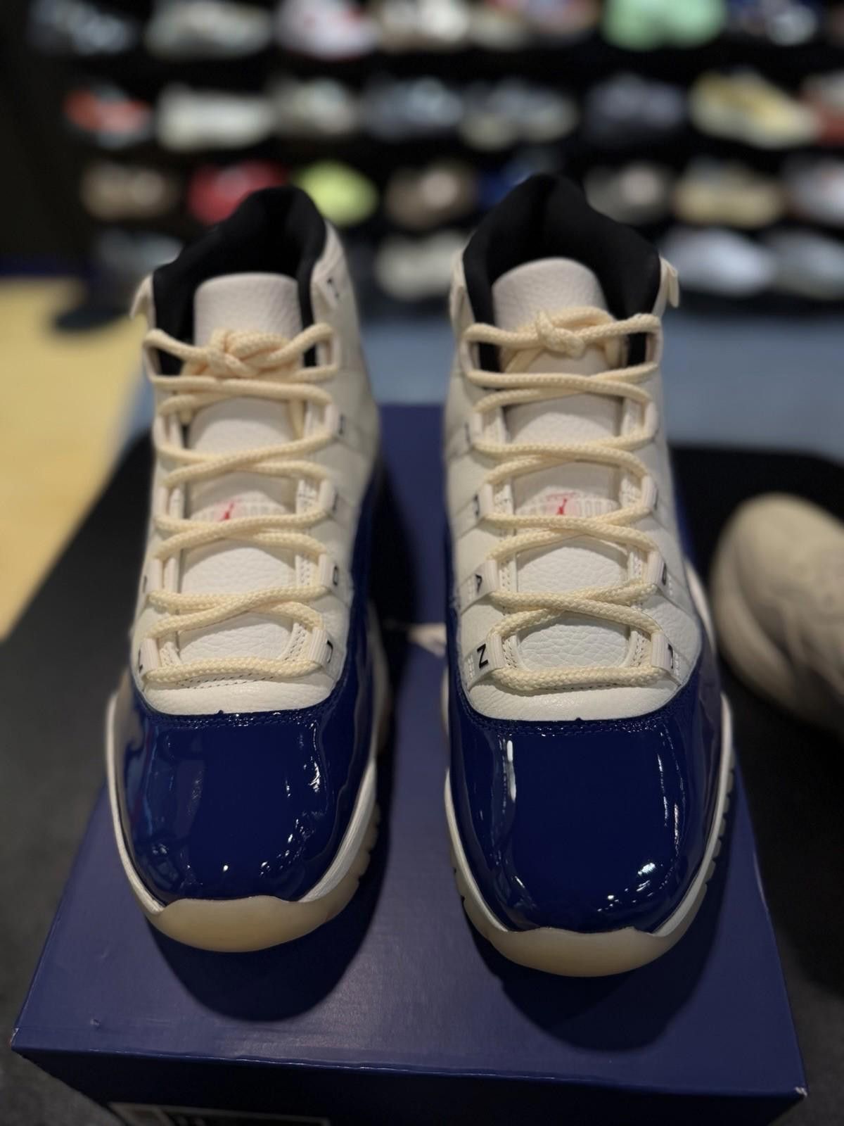 Jordan Brand Air Jordan 11 Retro Rare Air IH0296-400 Size 11 NEW Size US 11 / EU 44 - 3 Thumbnail