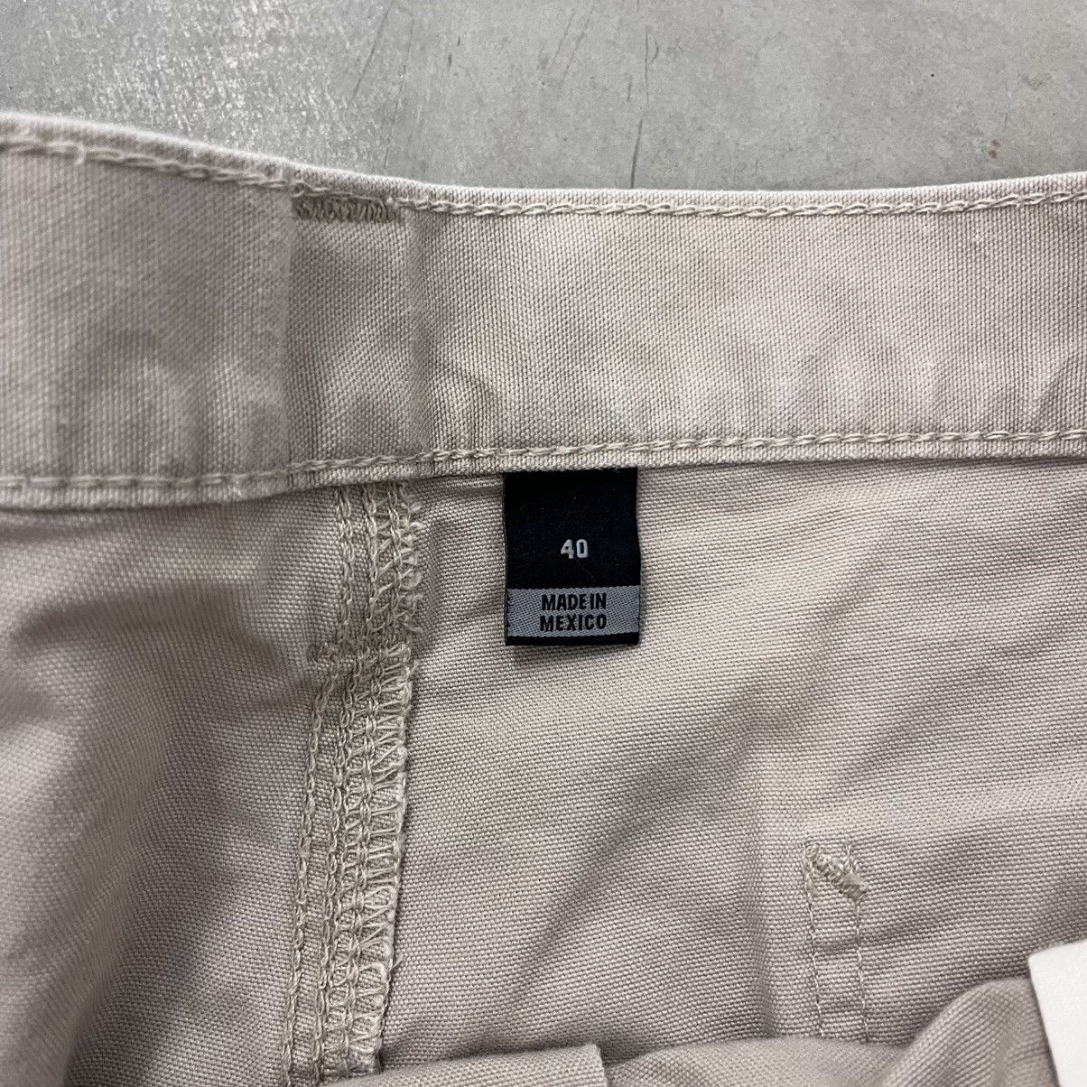 Carhartt × Vintage Vintage Carhartt Carpenter Shorts Beige Essential Workwear Size US 40 / EU 56 - 3 Thumbnail