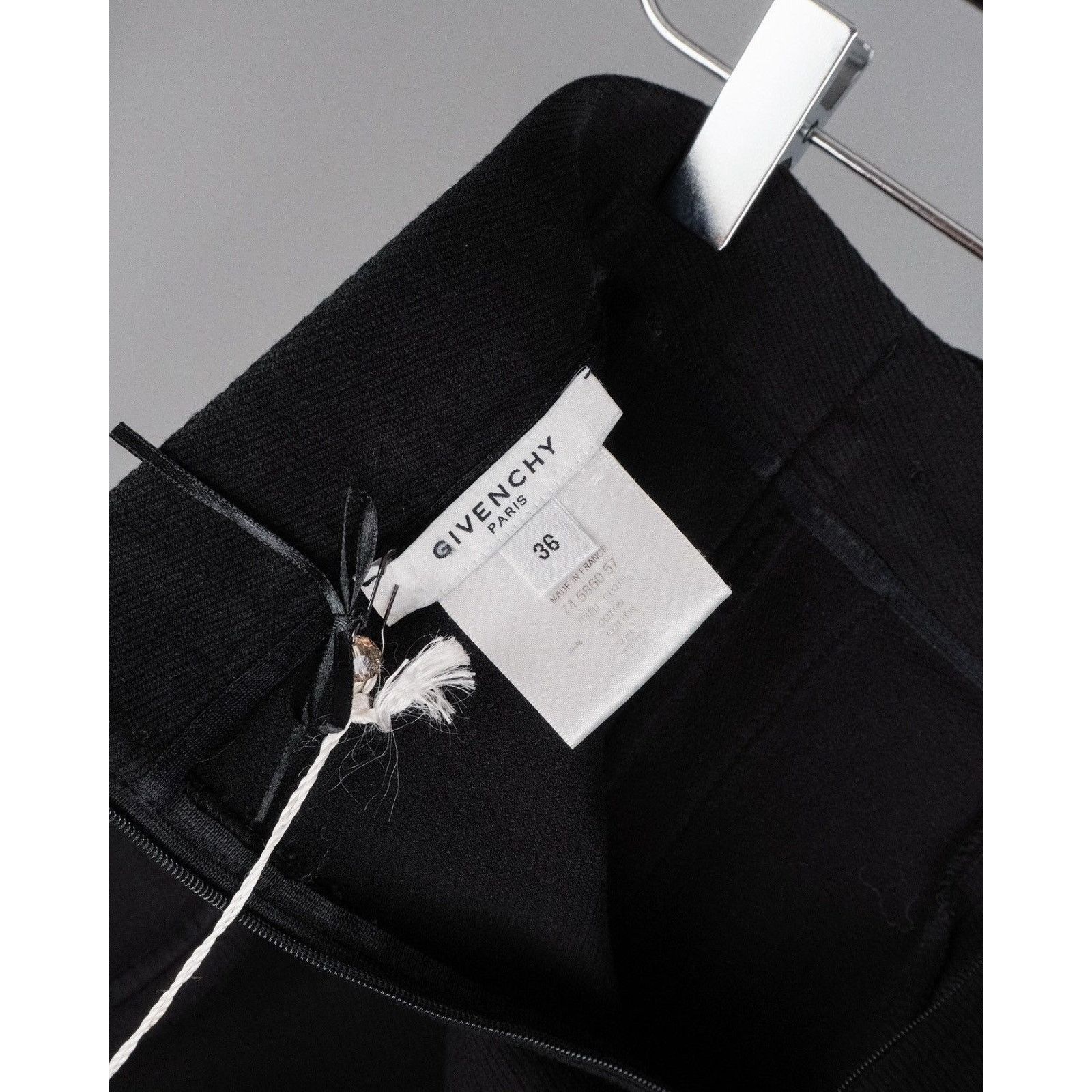 Givenchy Givenchy paris black cargo women’s leggings pants Size 26" / US 2 / IT 38 - 7 Thumbnail