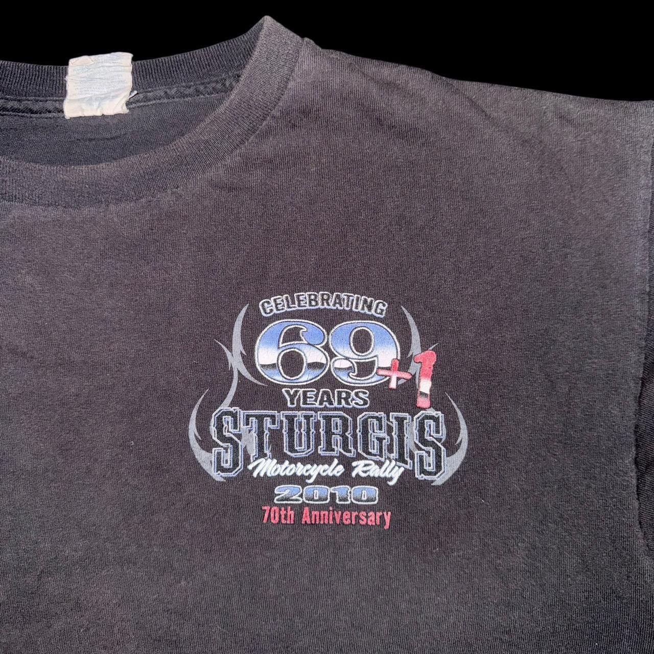 Harley Davidson 2010 Sturgis Biker Rally 69 + 1 Skeleton Threesome Funny Tee Size US L / EU 52-54 / 3 - 4 Thumbnail